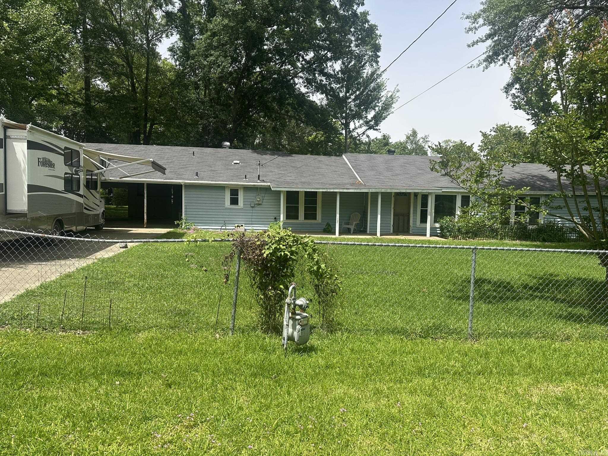 212  McMahan St  Crossett, AR