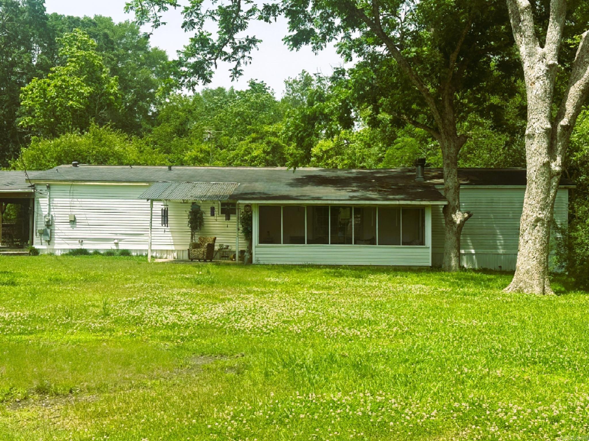 212  McMahan St  Crossett, AR
