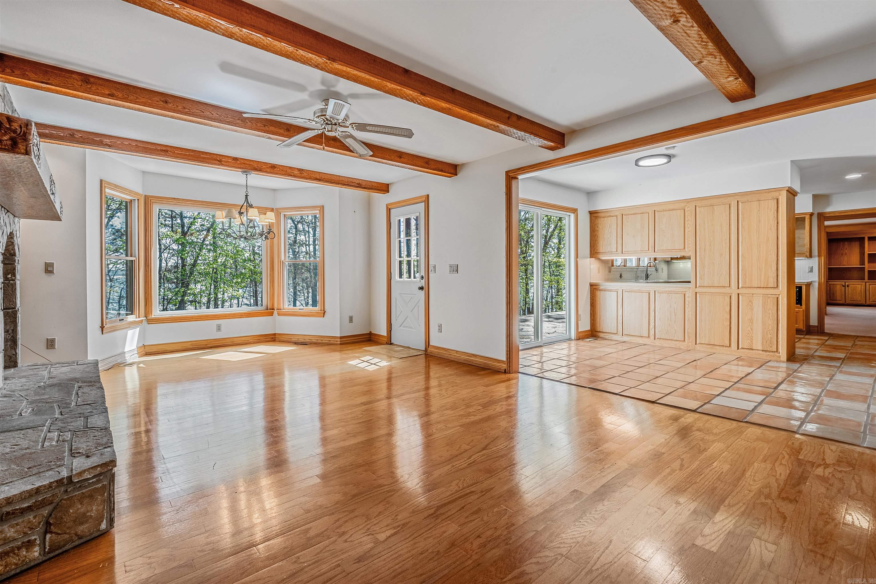 365  Grand Isle Drive  Fairfield Bay, AR
