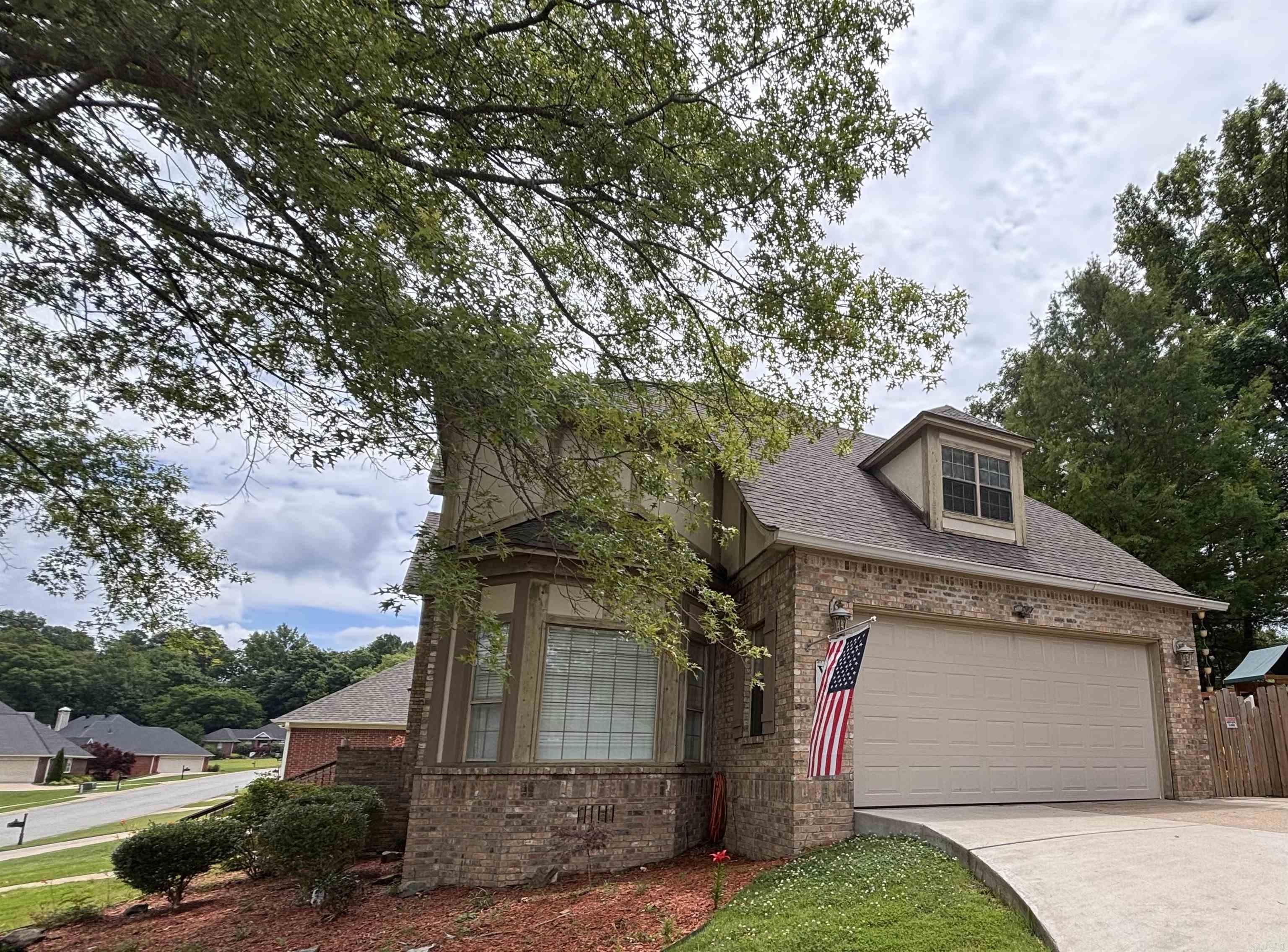 615  Miller  Benton, AR