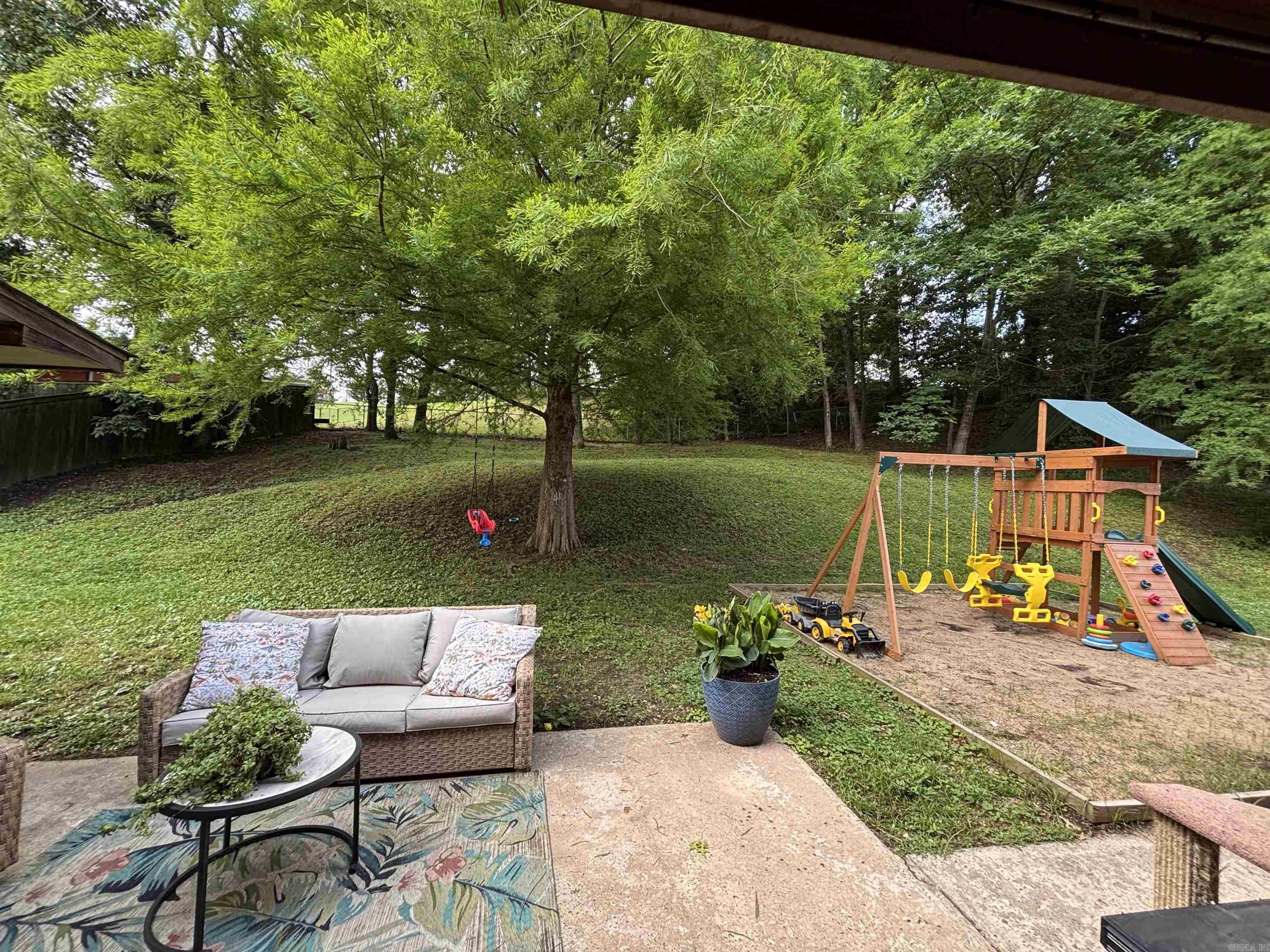 615  Miller  Benton, AR