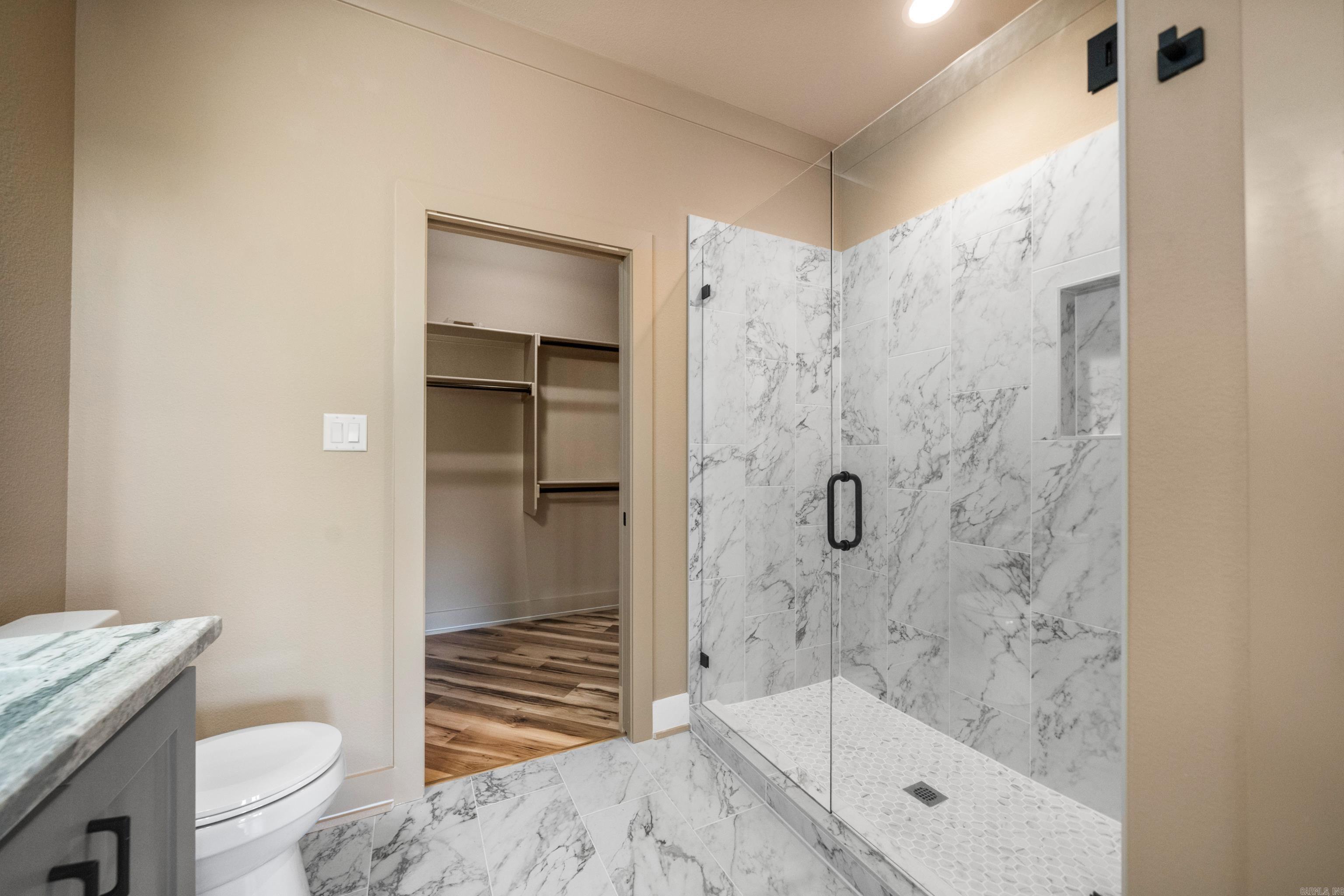 242  San Carlos Pt  Hot Springs, AR