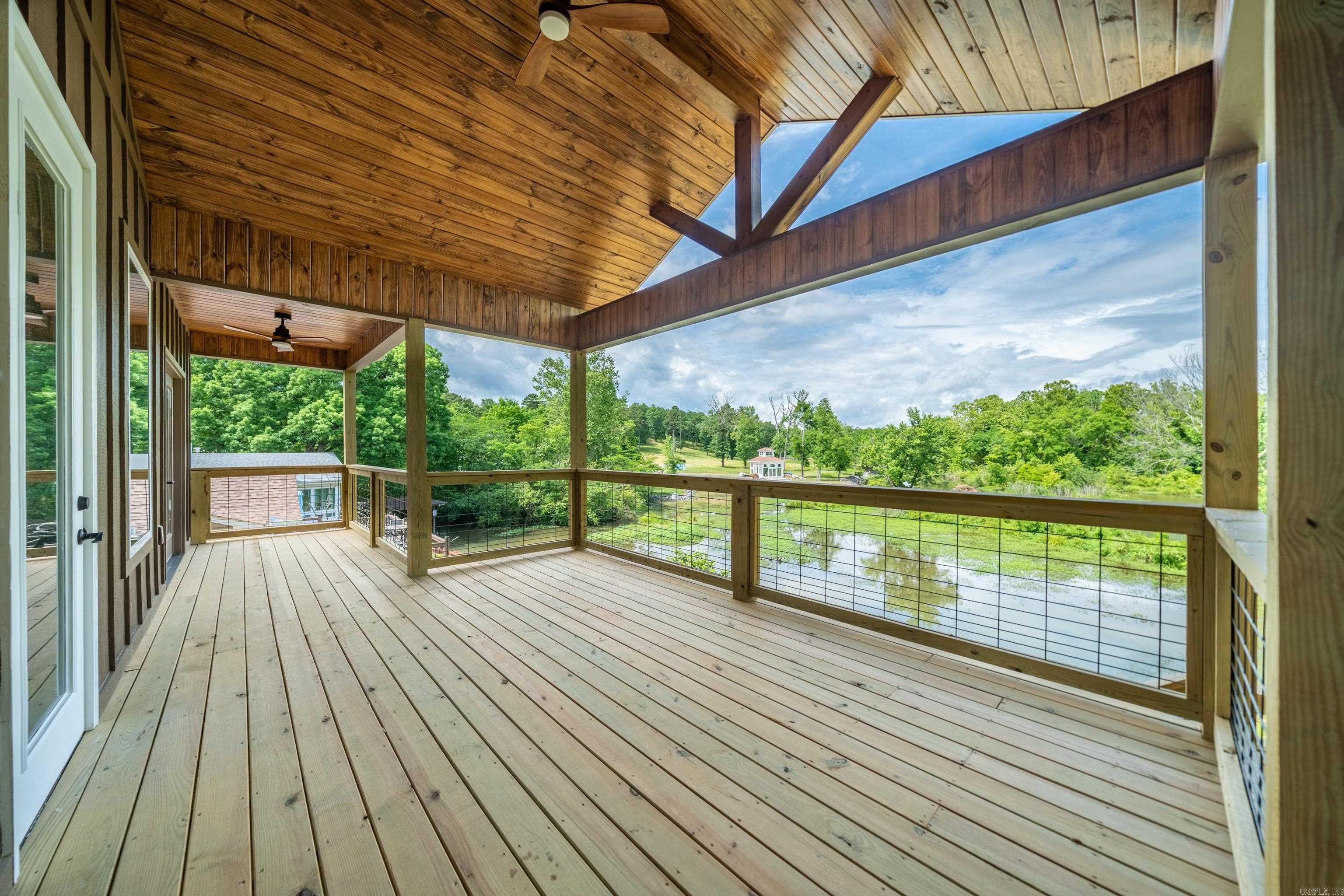 242  San Carlos Pt  Hot Springs, AR