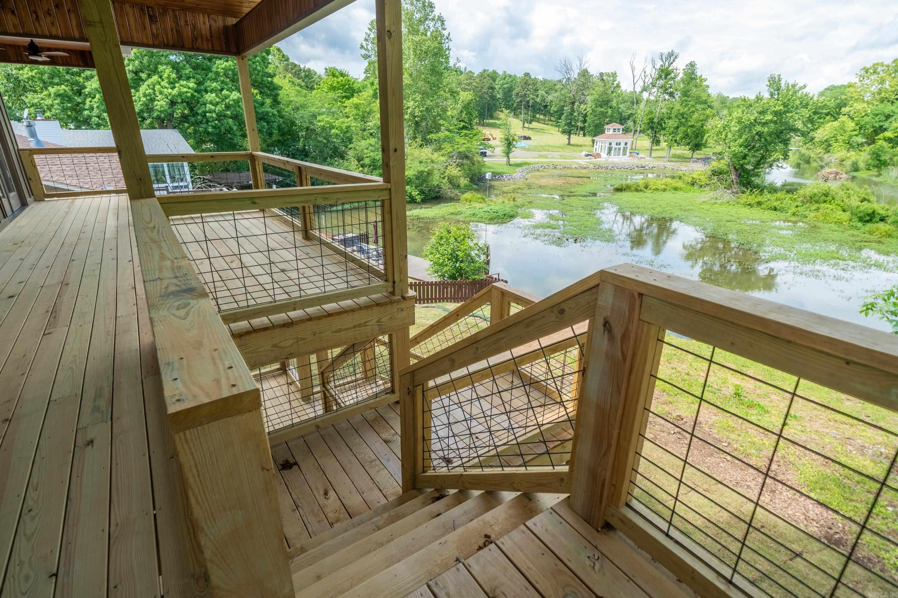242  San Carlos Pt  Hot Springs, AR