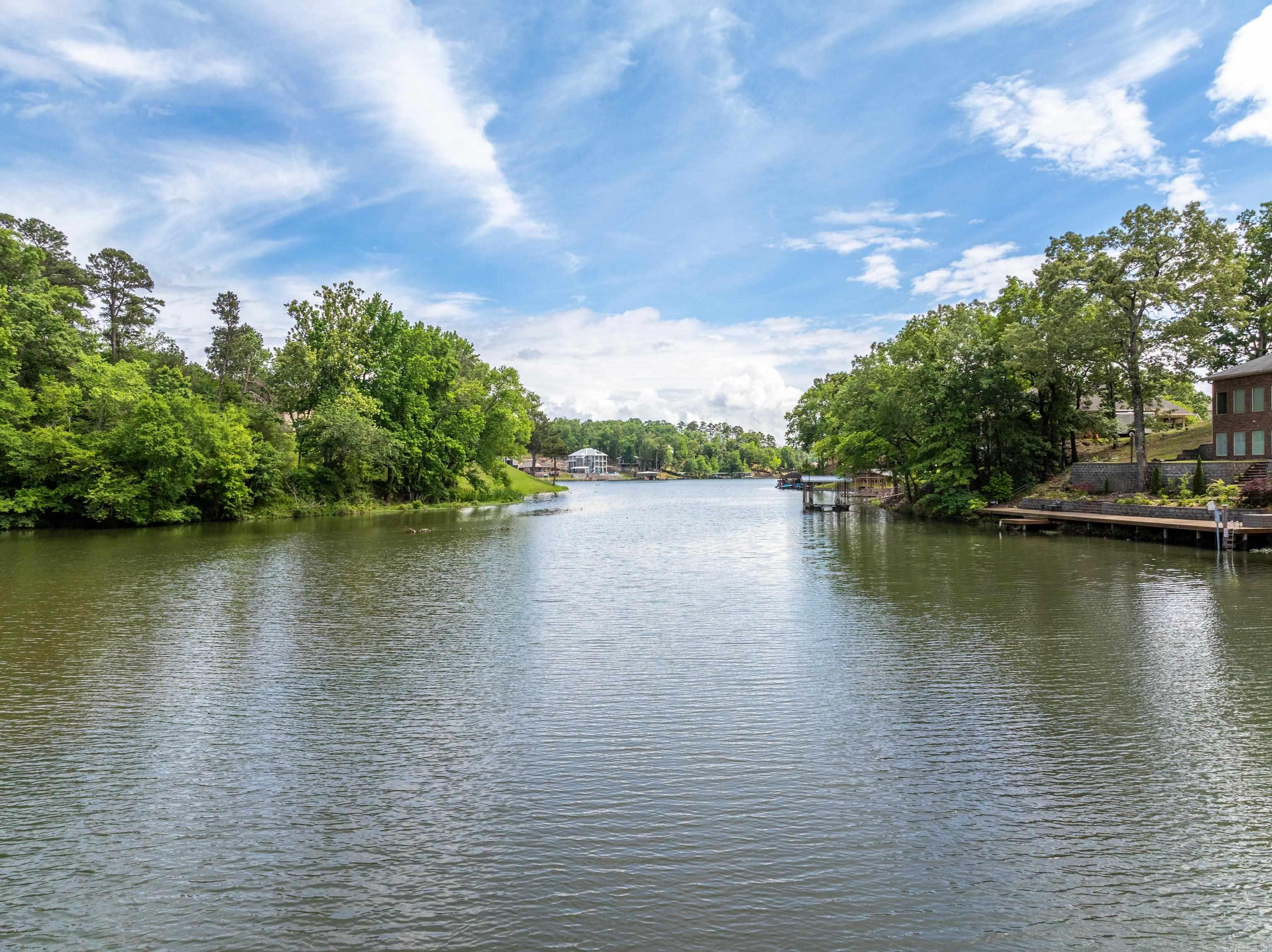242  San Carlos Pt  Hot Springs, AR