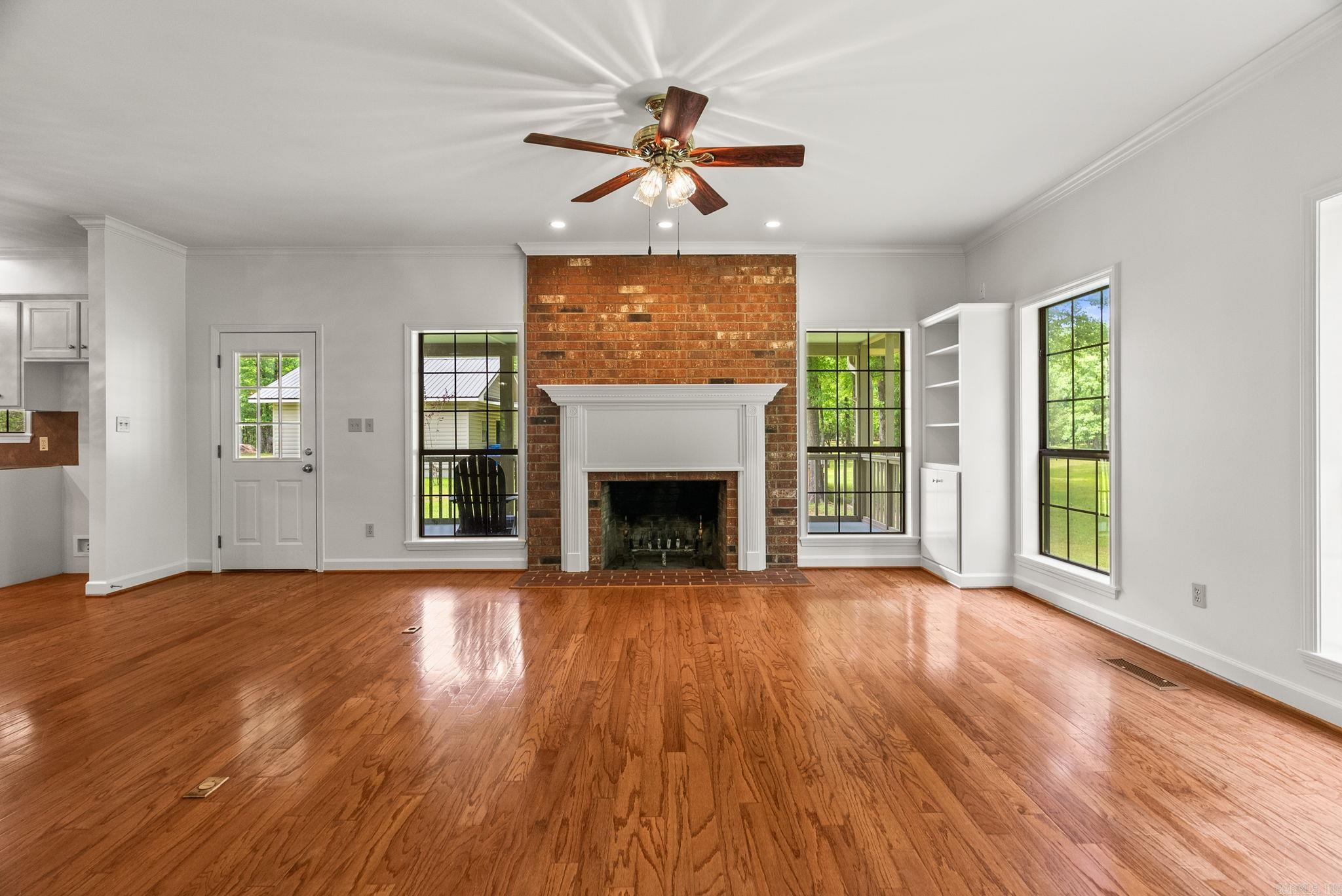 15714  Wild Oak  Roland, AR