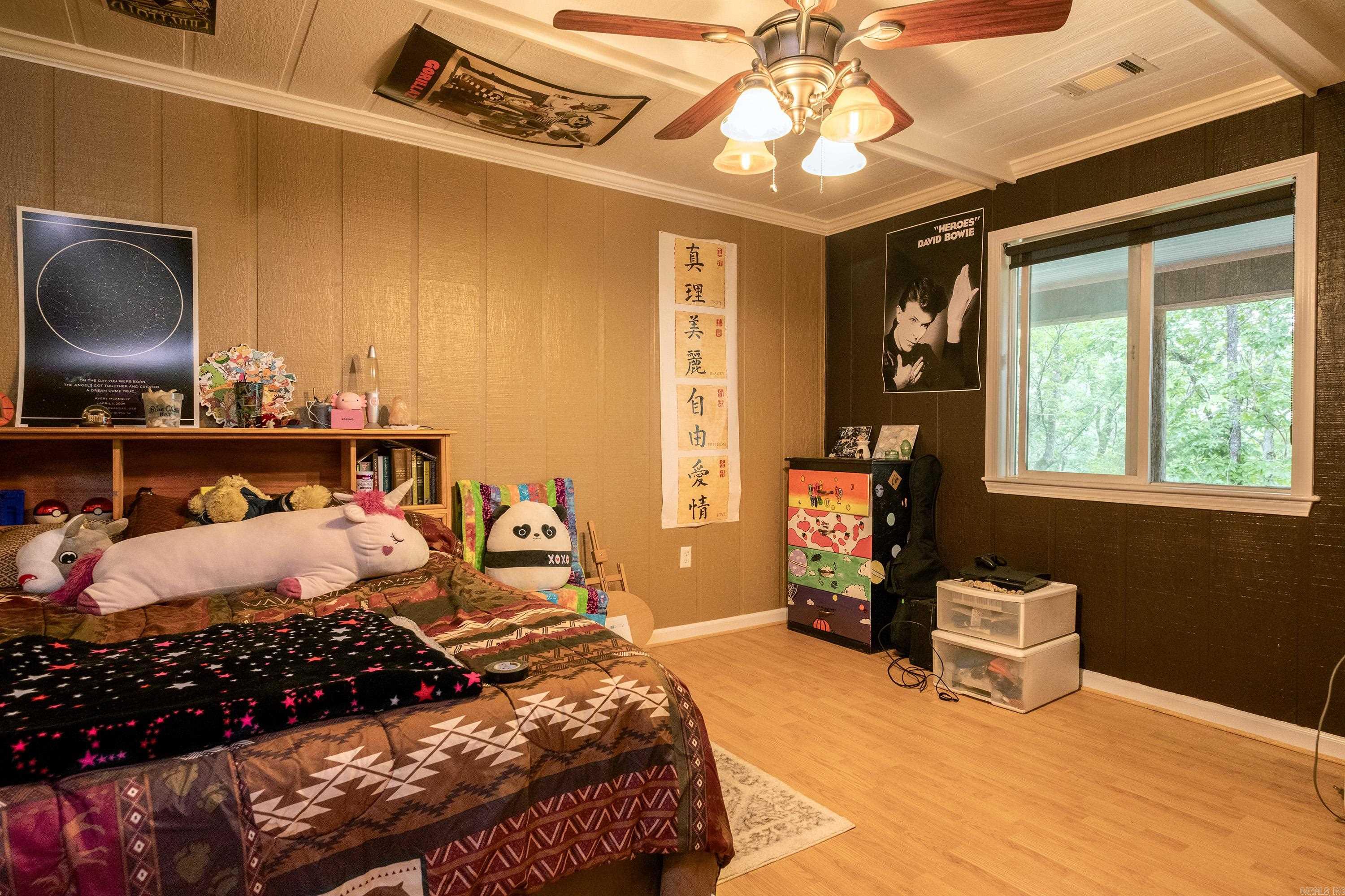 113  Laura  Searcy, AR