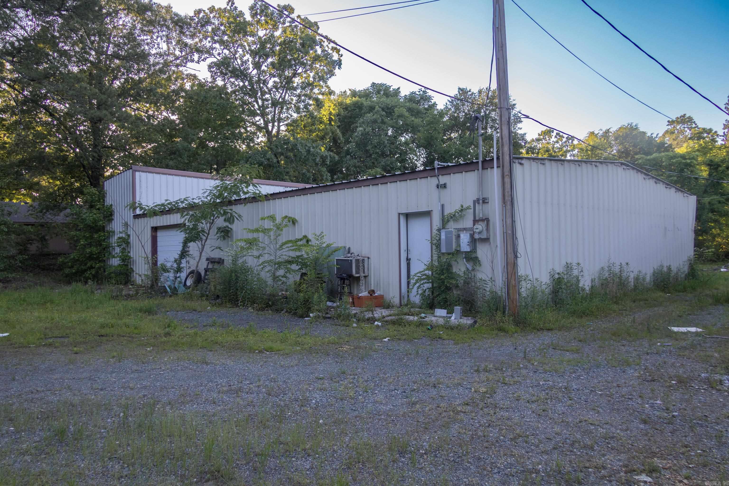 186 W 4  Cove, AR