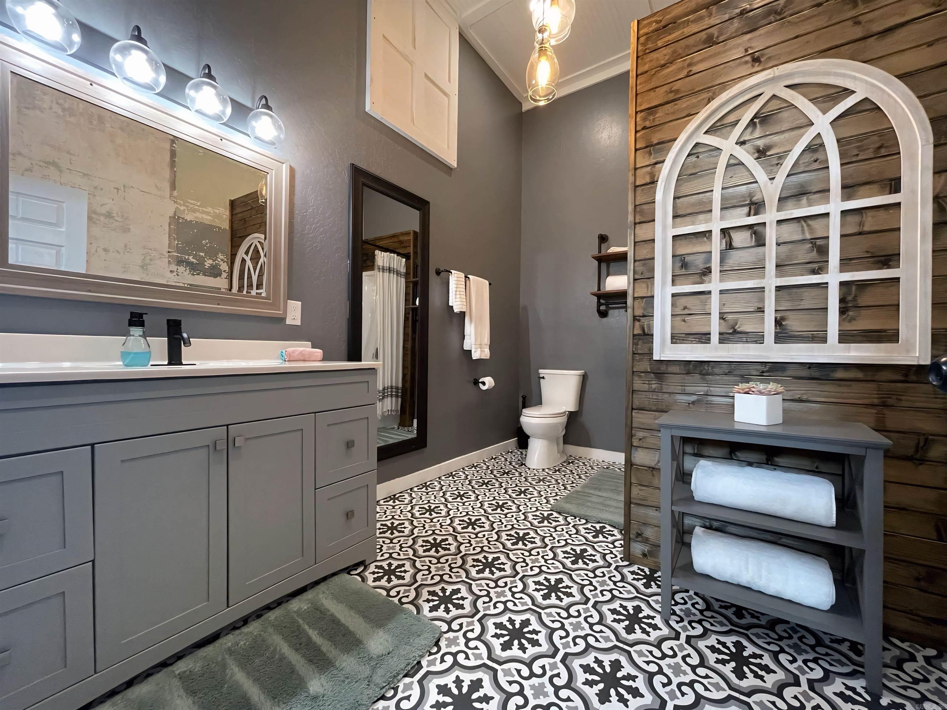 601  Mena  Mena, AR
