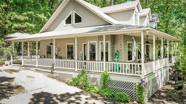 420  Shadow  Clinton, AR