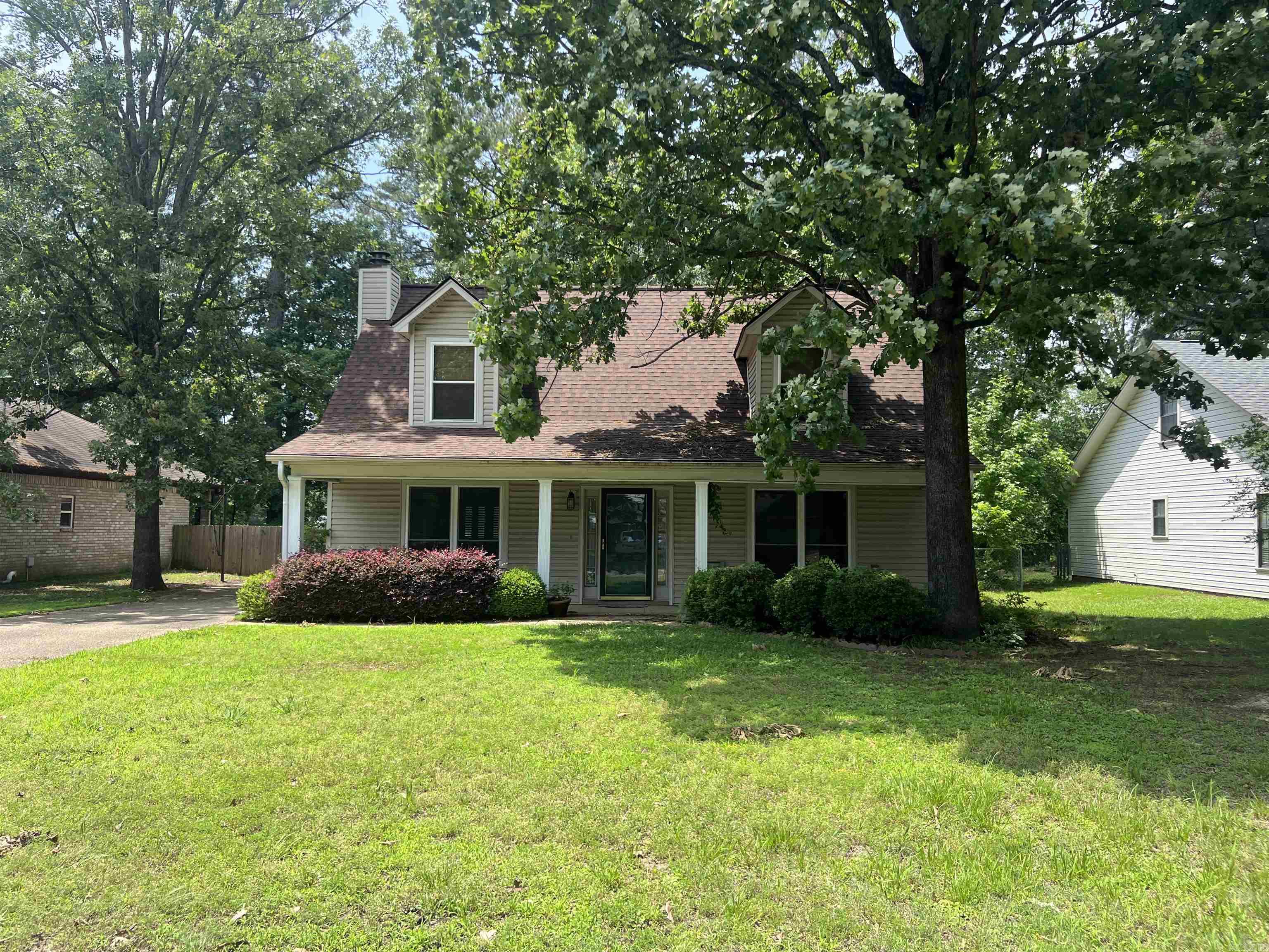 1208  Frontier Lane  White Hall, AR