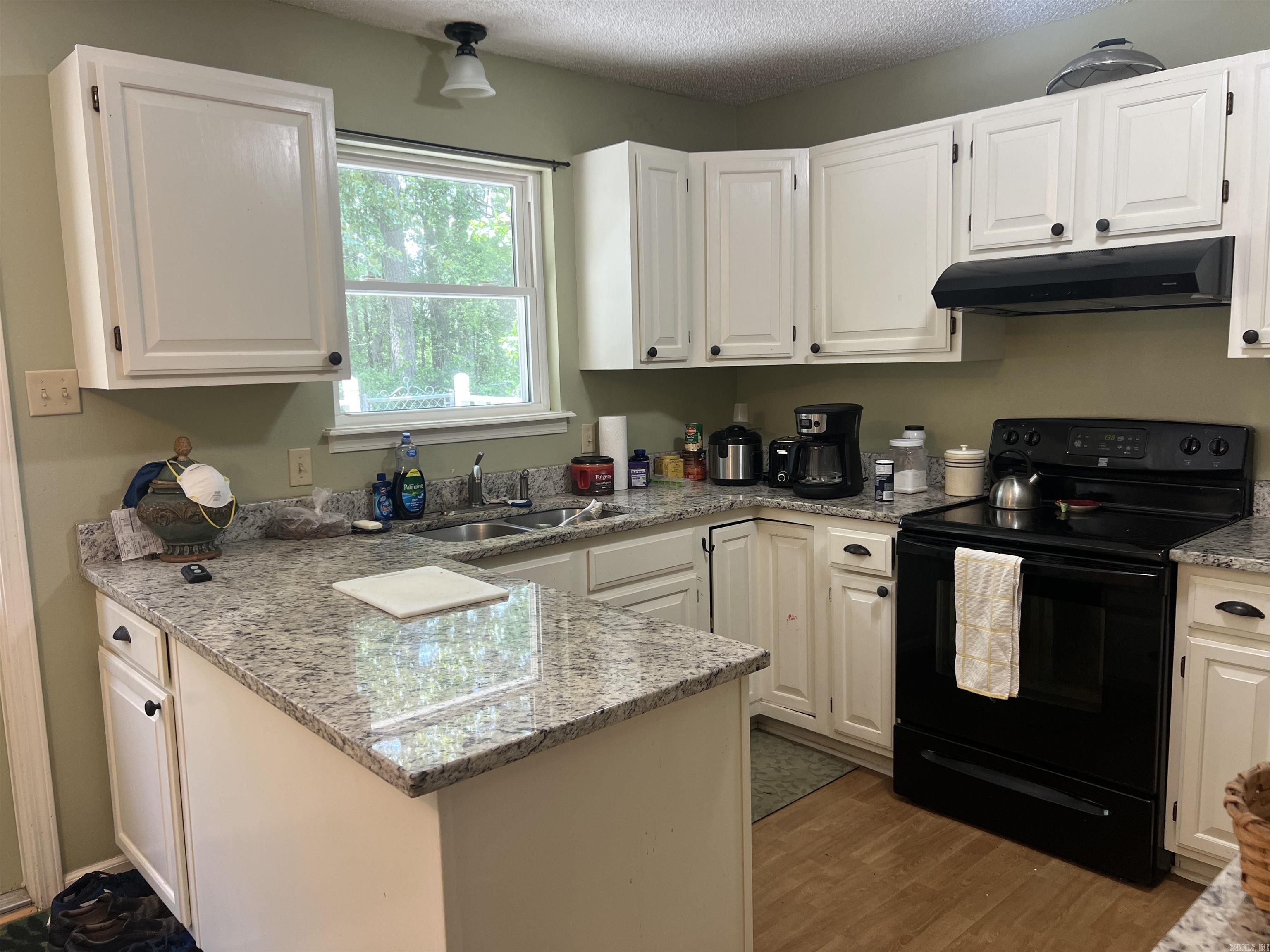 1208  Frontier Lane  White Hall, AR