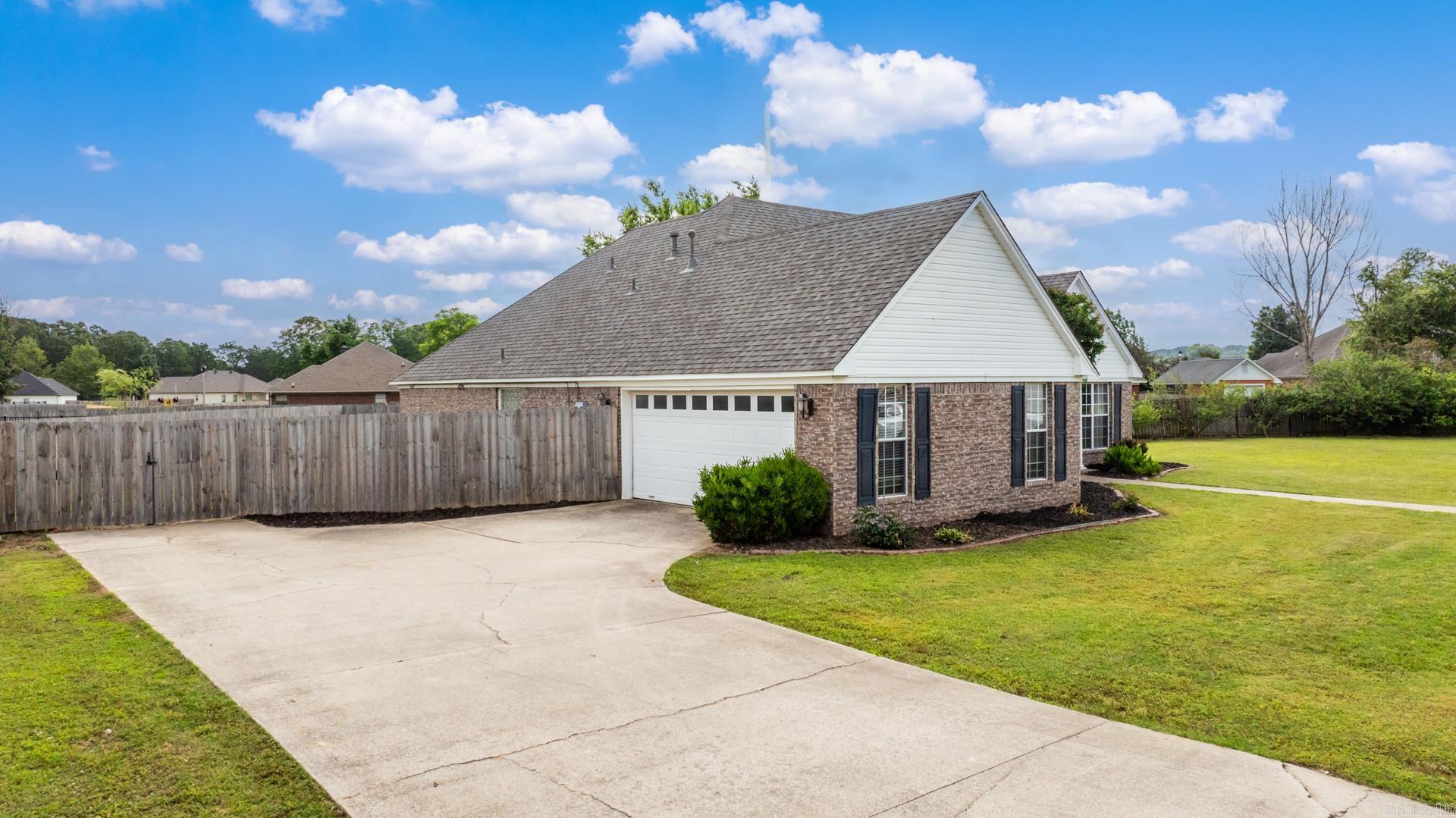 2340  Morning Glory  Conway, AR