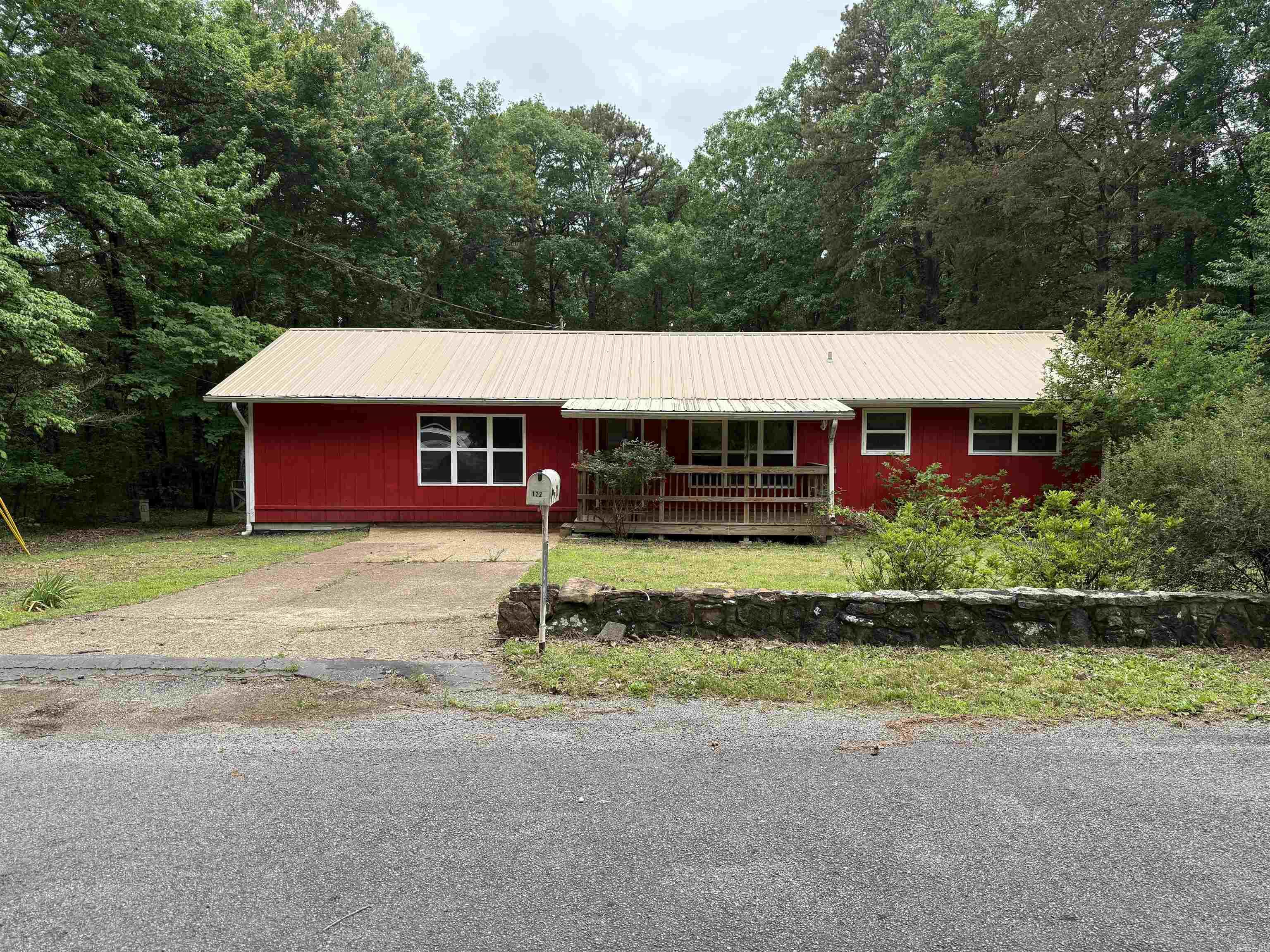 122  Meadow Cliff Circle  Fairfield Bay, AR