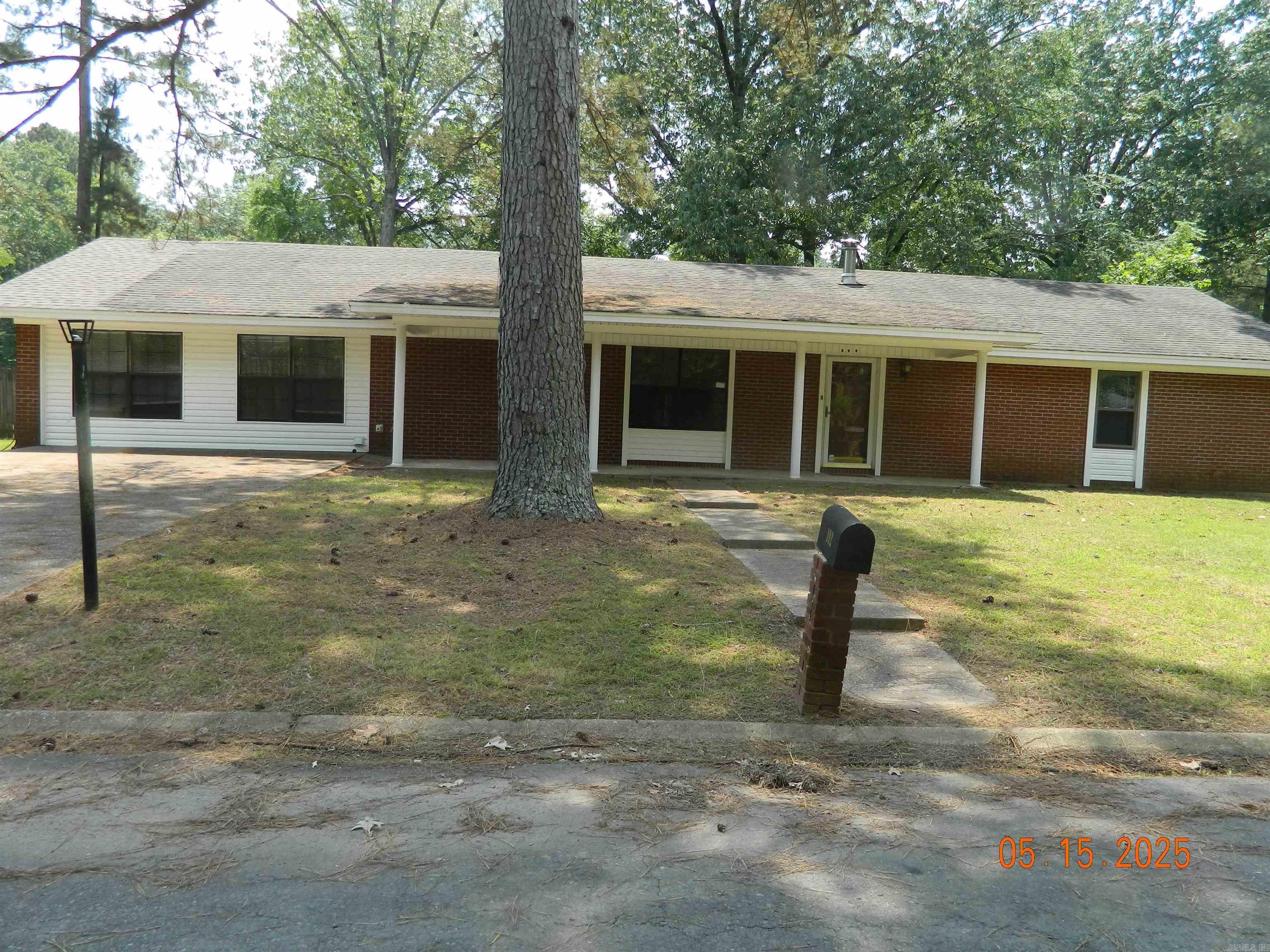 102  Turtle Creek  Gurdon, AR