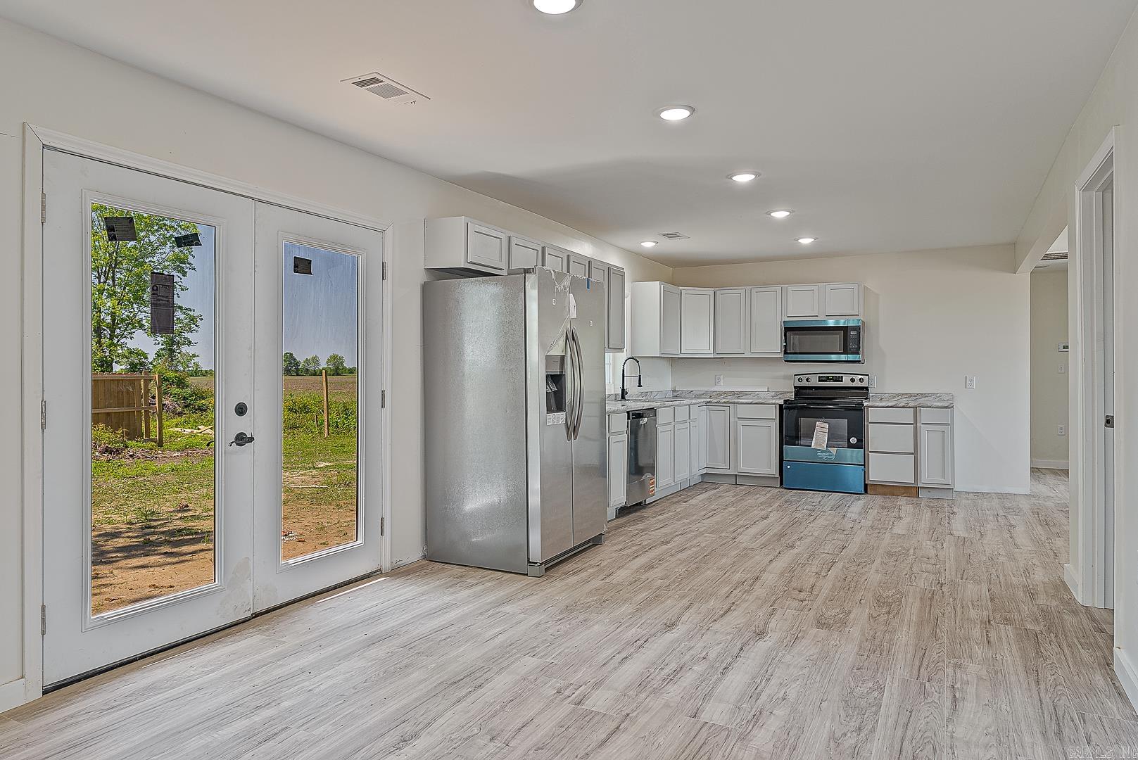 254 County Road 638 Bay, AR 72411