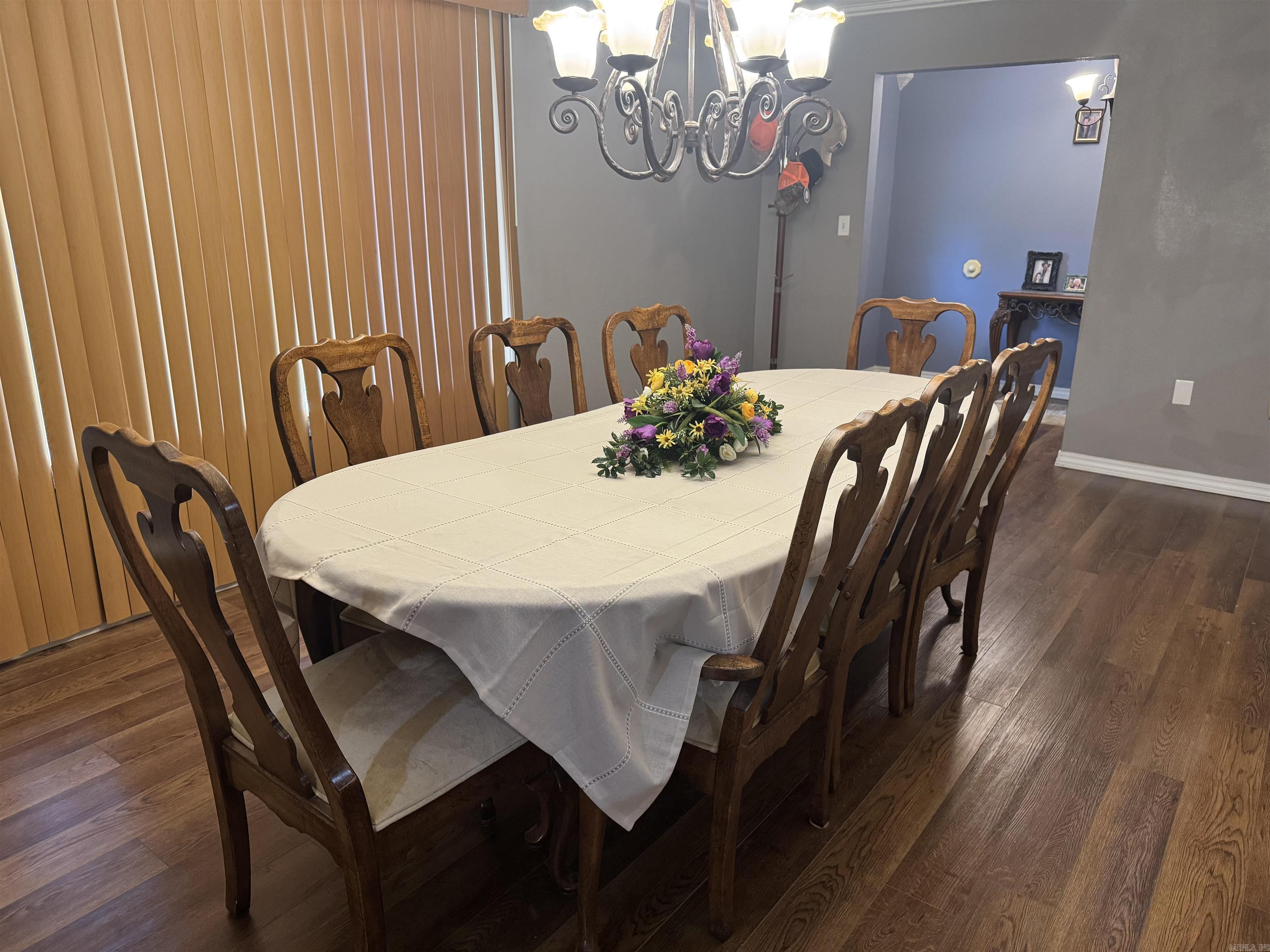 175  County Road 2733  London, AR