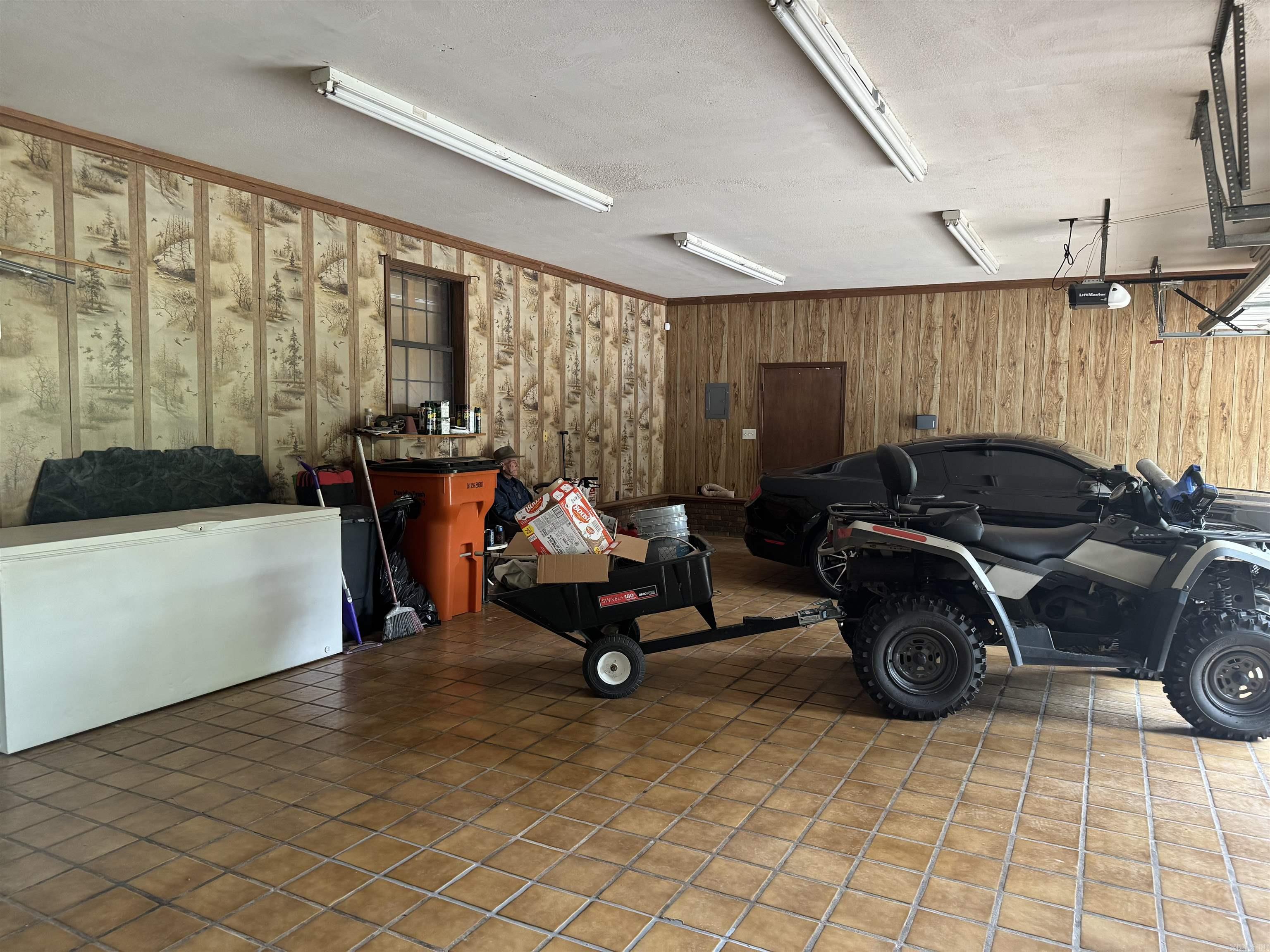 175  County Road 2733  London, AR