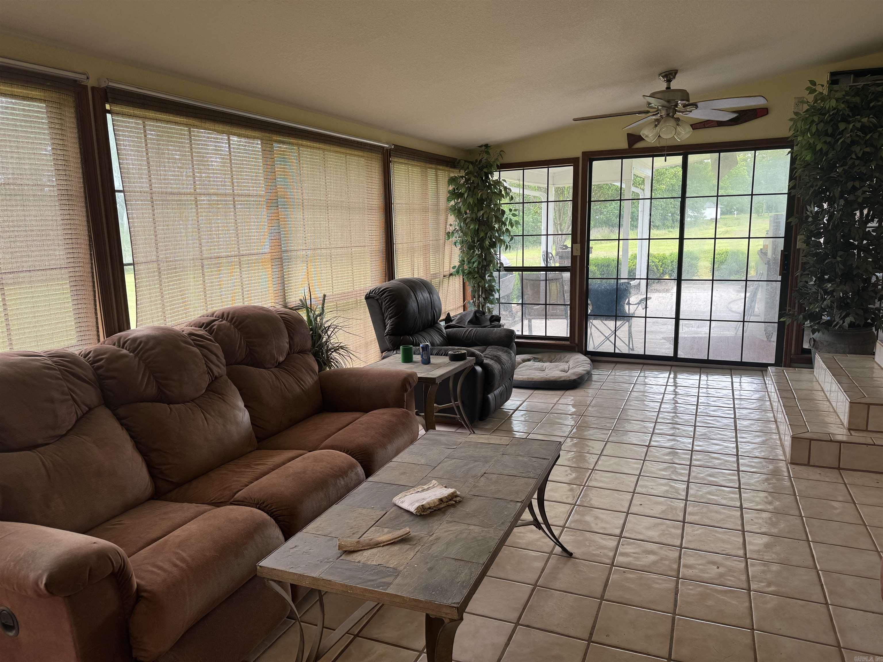 175  County Road 2733  London, AR