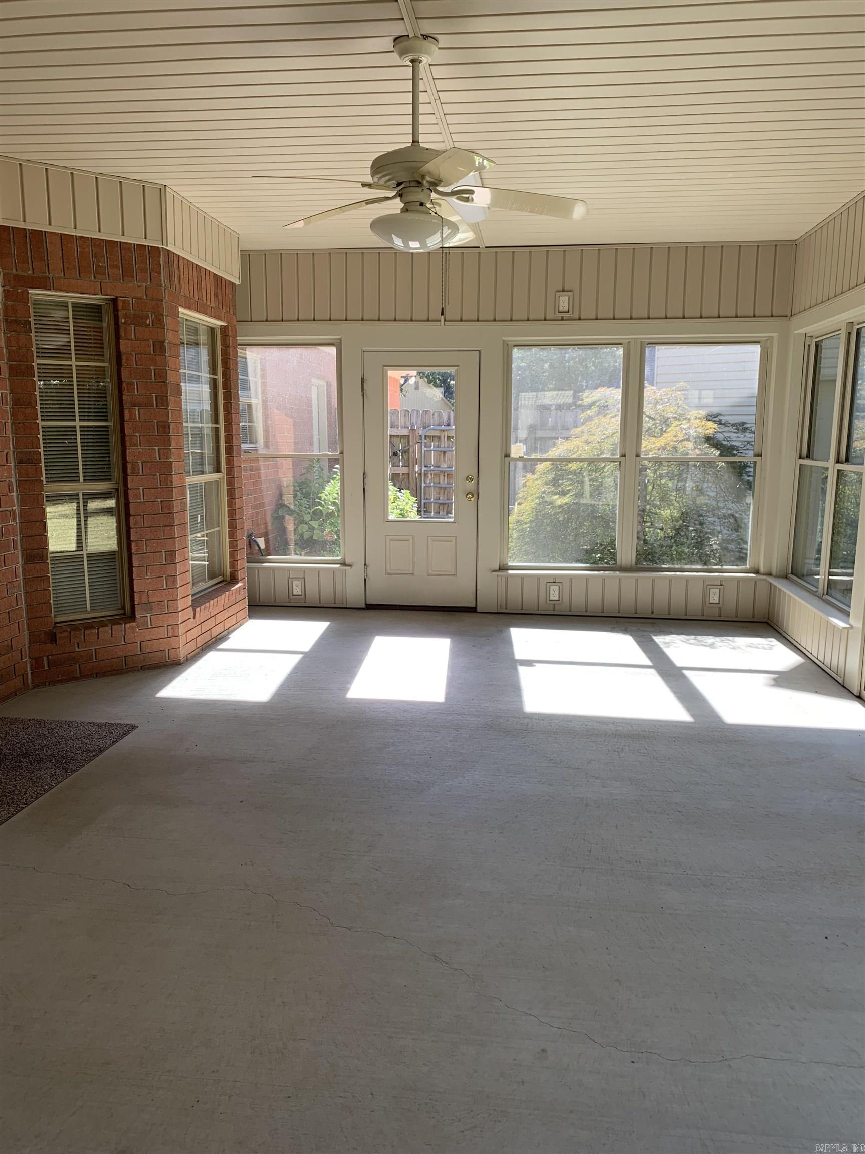 13  Shady Valley  Conway, AR