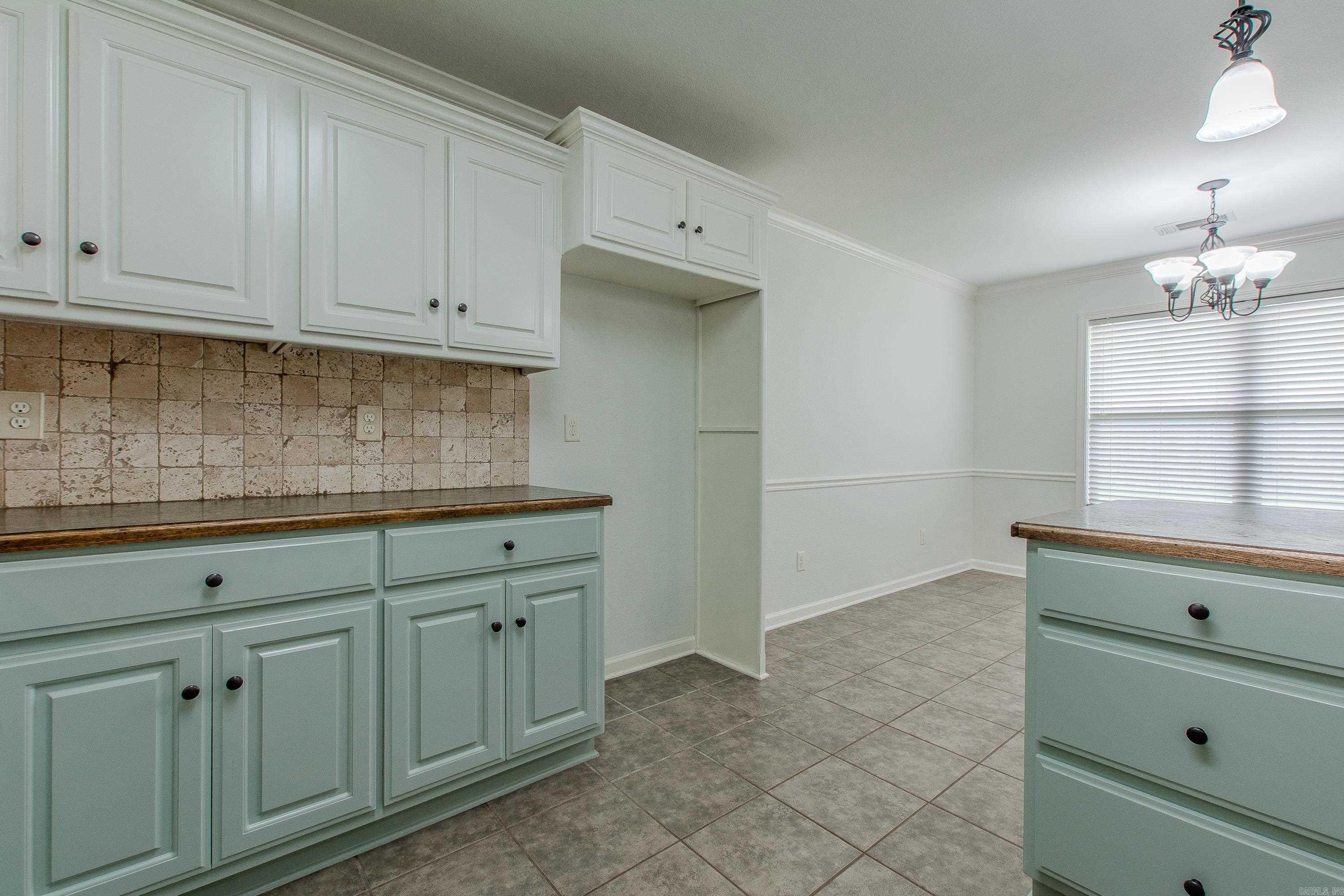 402  Hill Creek Drive  Austin, AR