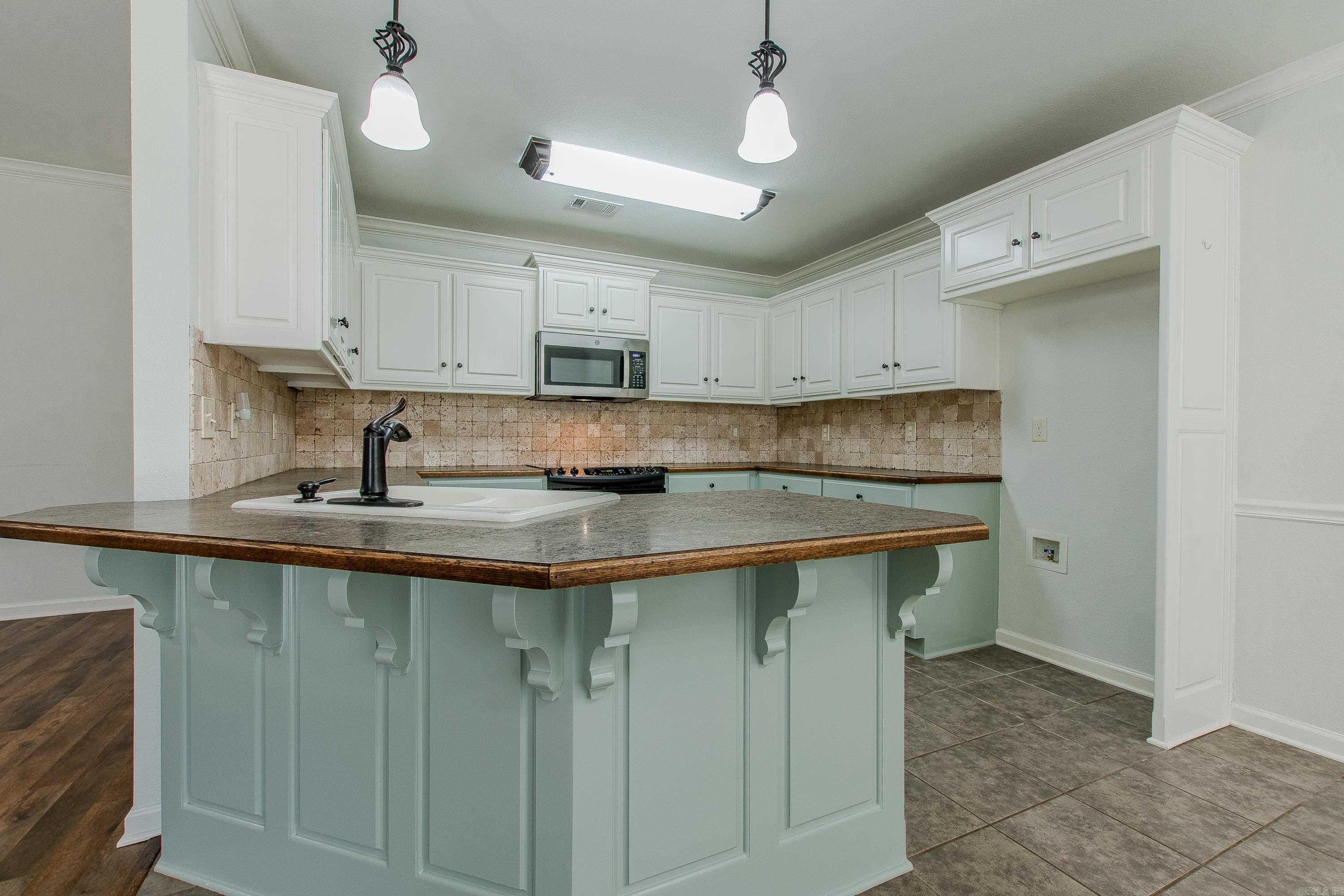 402  Hill Creek Drive  Austin, AR