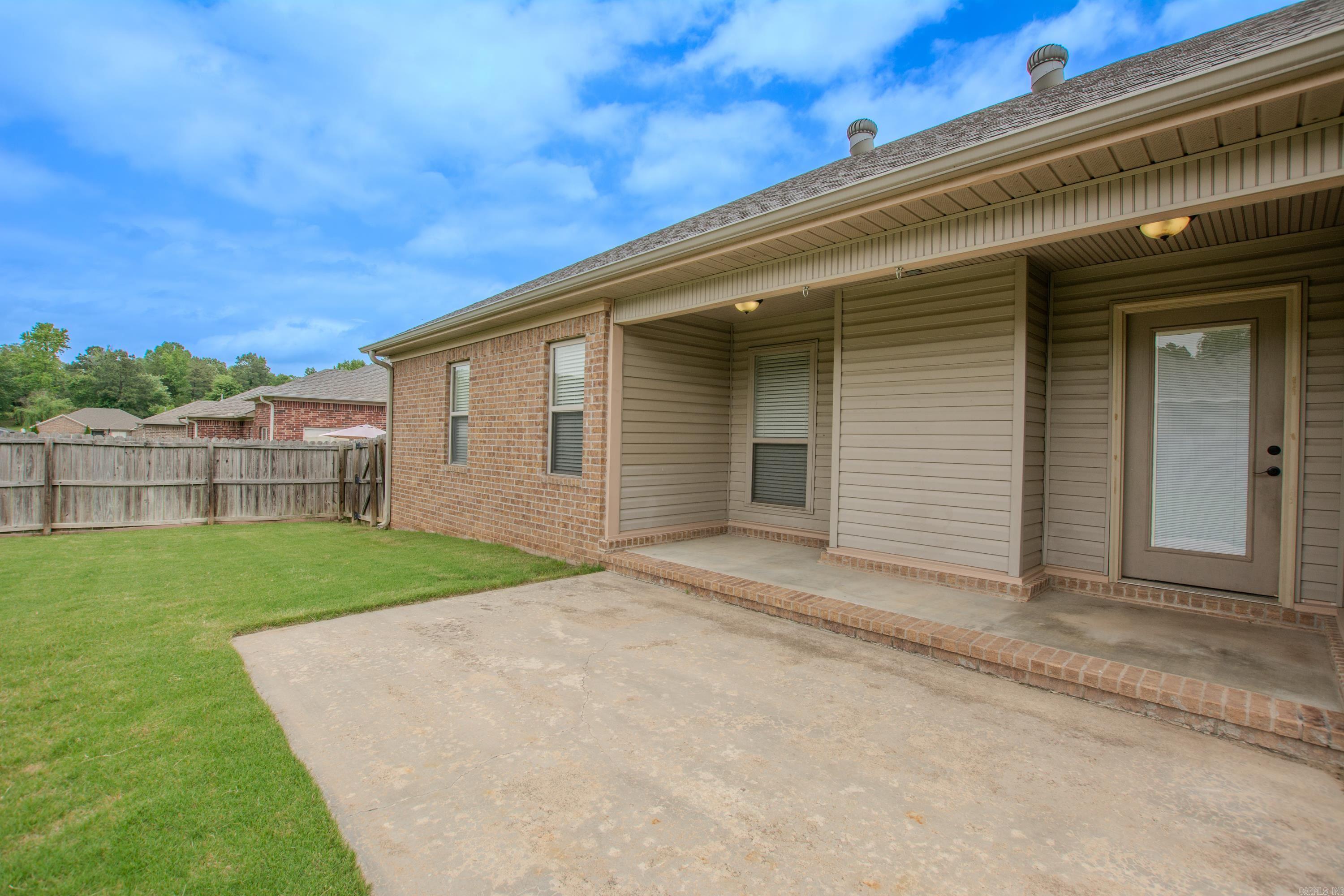 402  Hill Creek Drive  Austin, AR