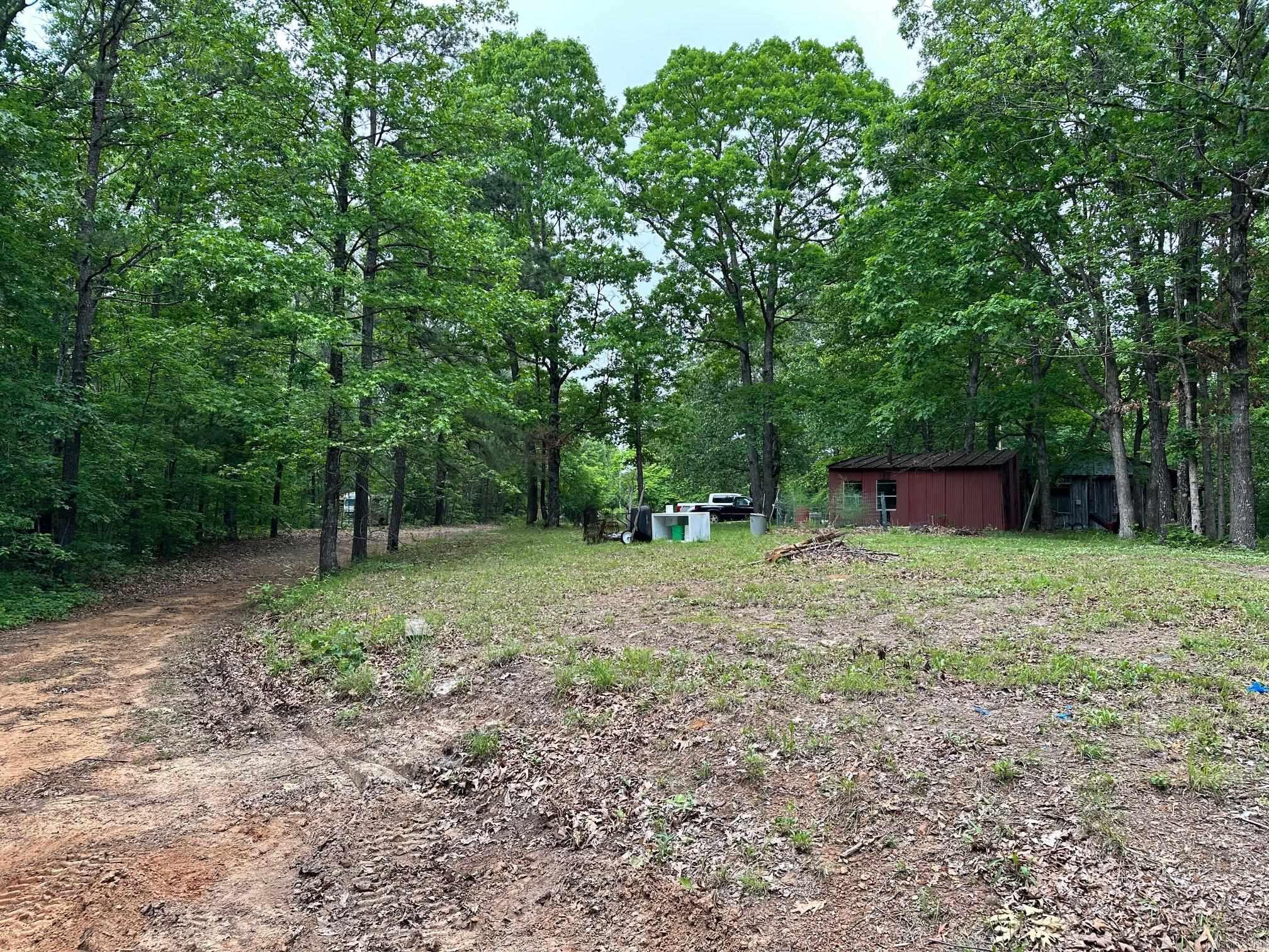 895  Ashwood Road  Clinton, AR