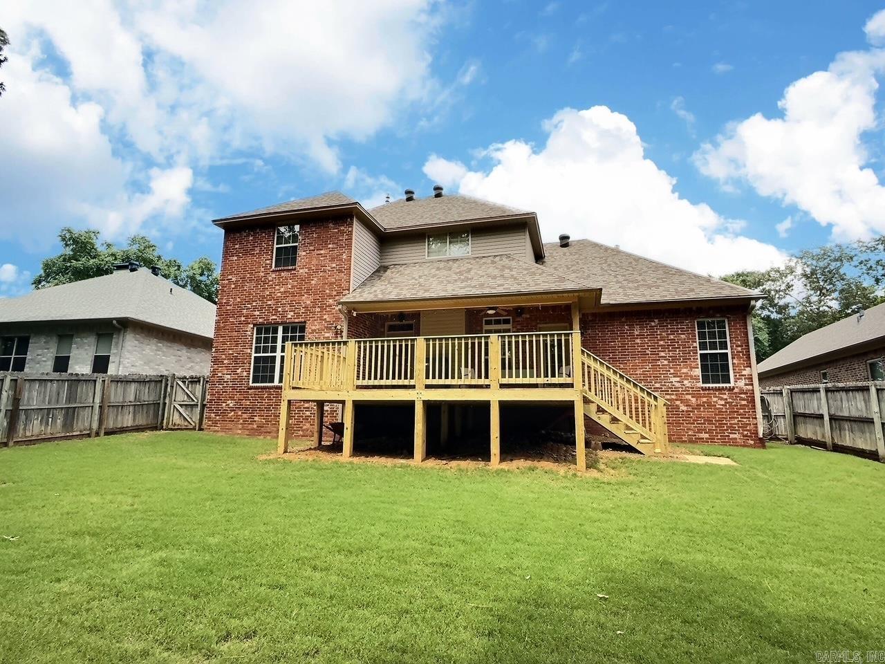 121 Lily Drive Maumelle, AR 72113