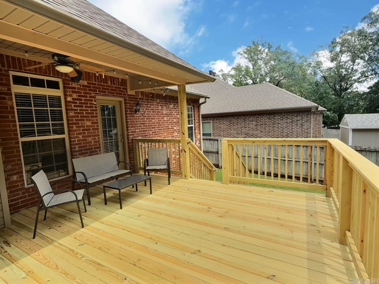 121 Lily Drive Maumelle, AR 72113