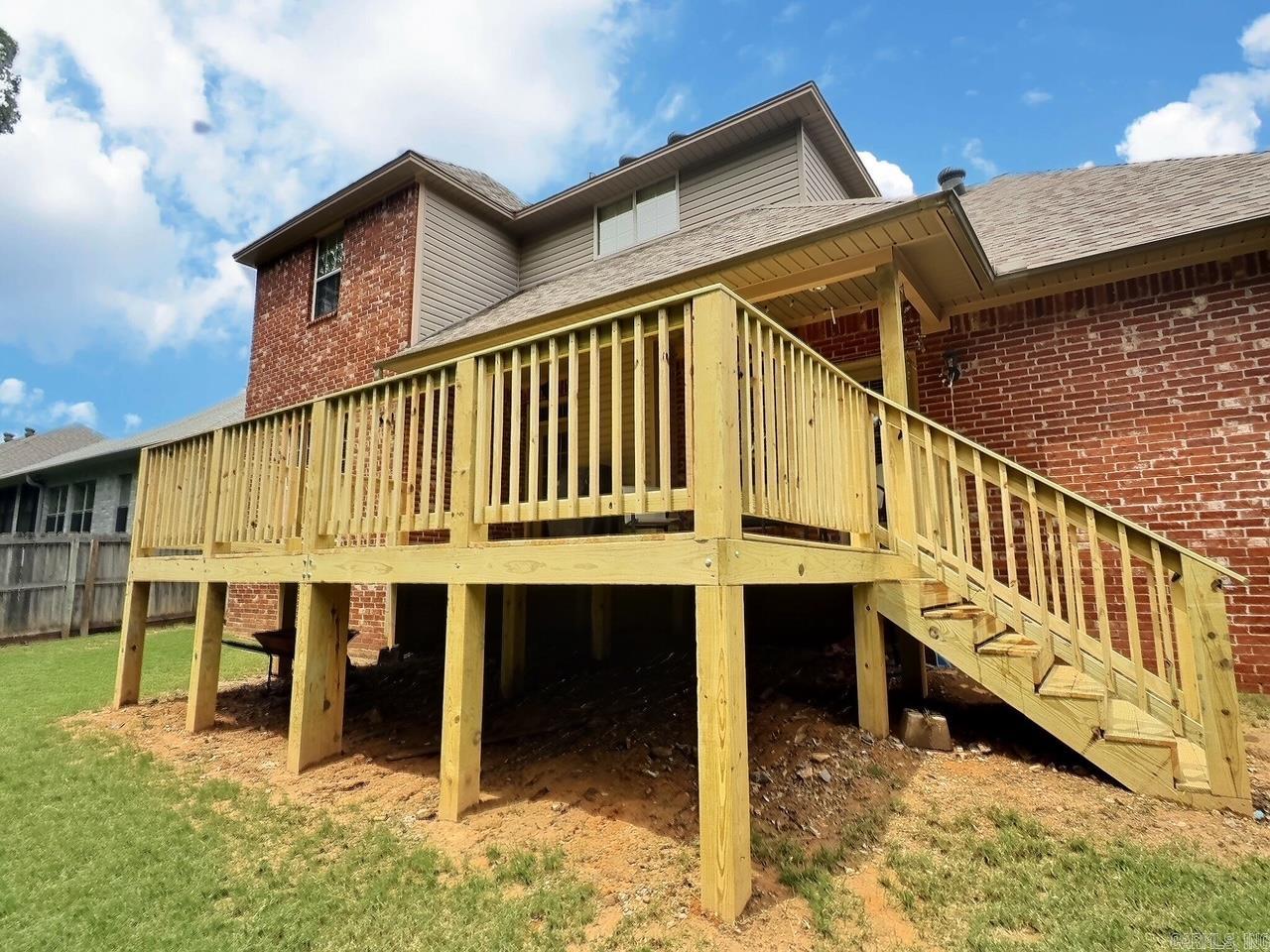 121 Lily Drive Maumelle, AR 72113
