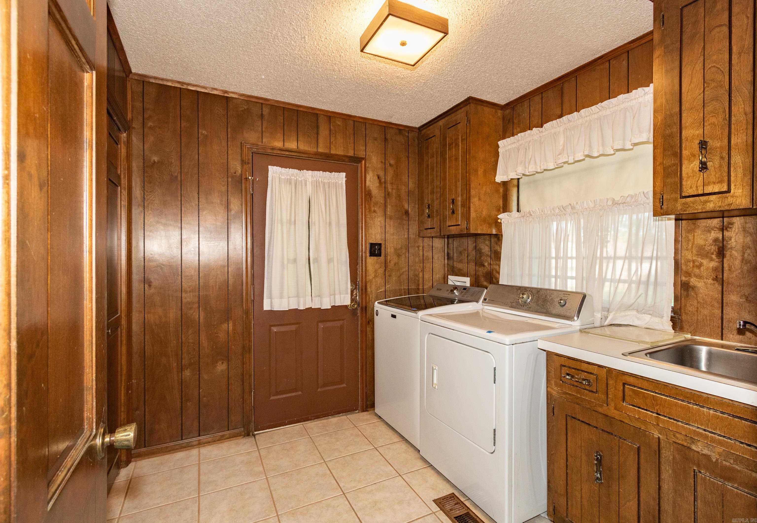 1  Foxboro Cv  Jacksonville, AR