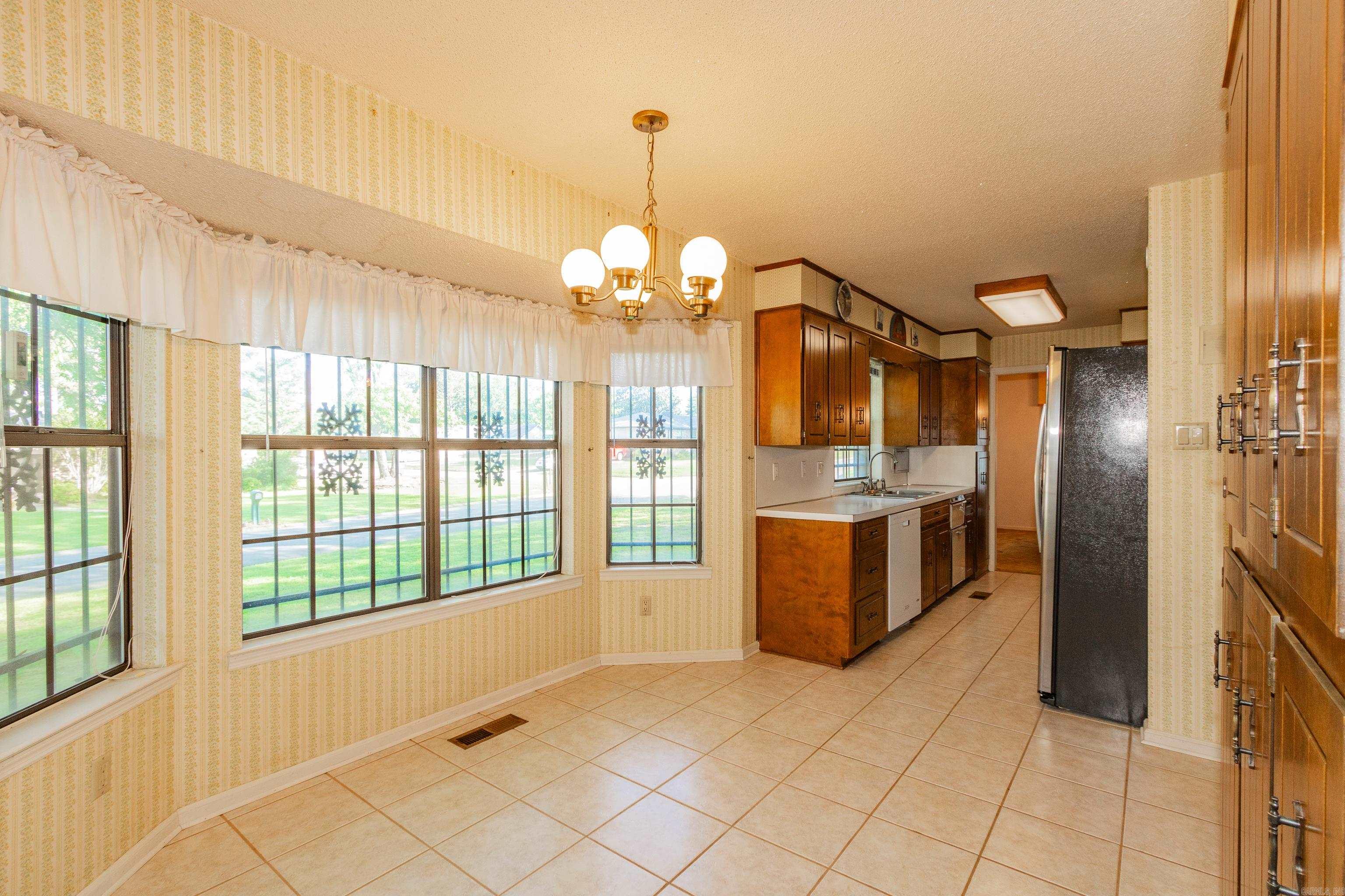 1  Foxboro Cv  Jacksonville, AR