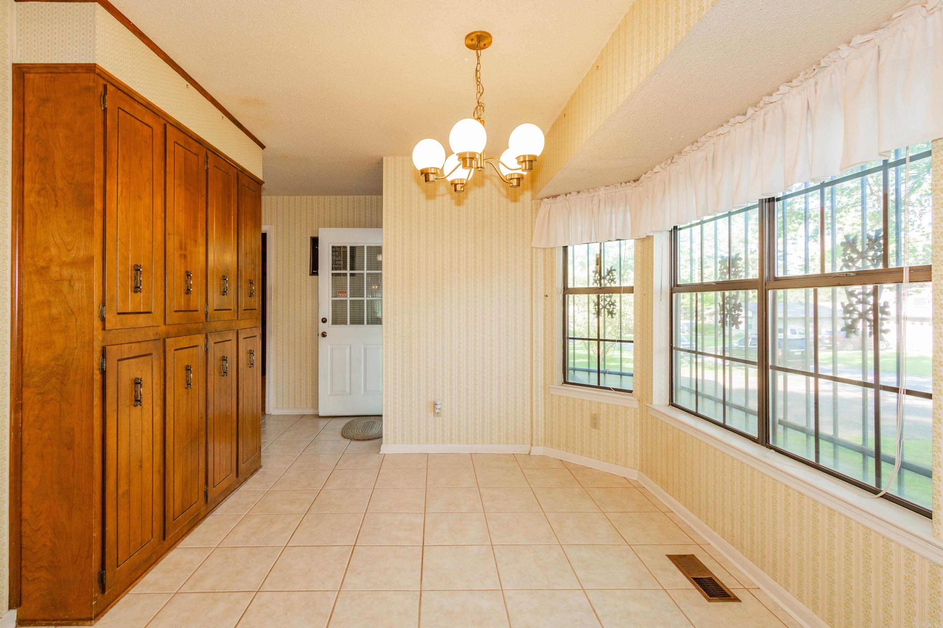 1  Foxboro Cv  Jacksonville, AR