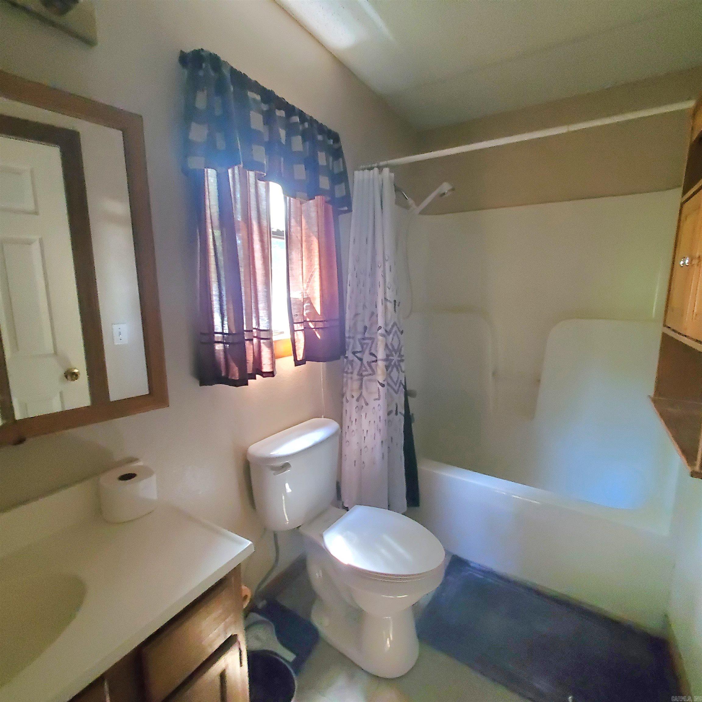 605A  Alamo  Mountain View, AR