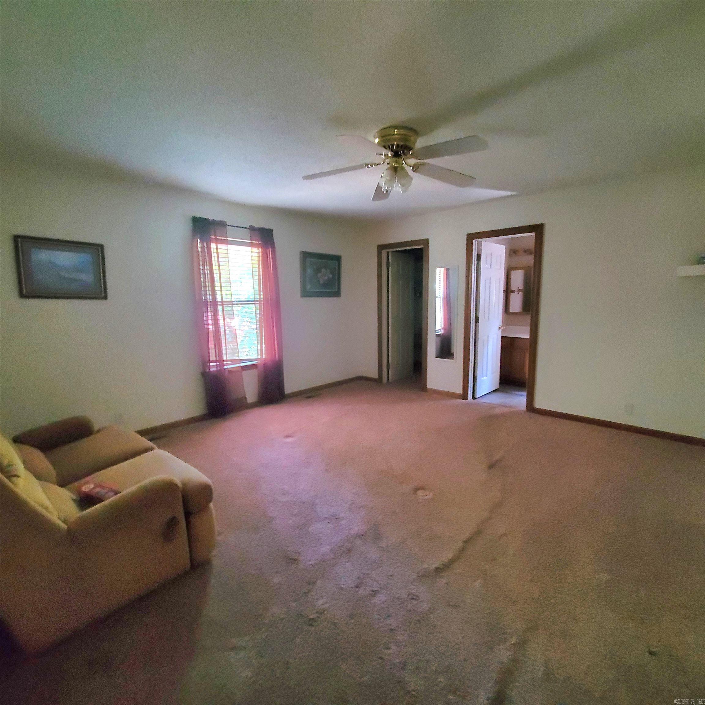 605A  Alamo  Mountain View, AR