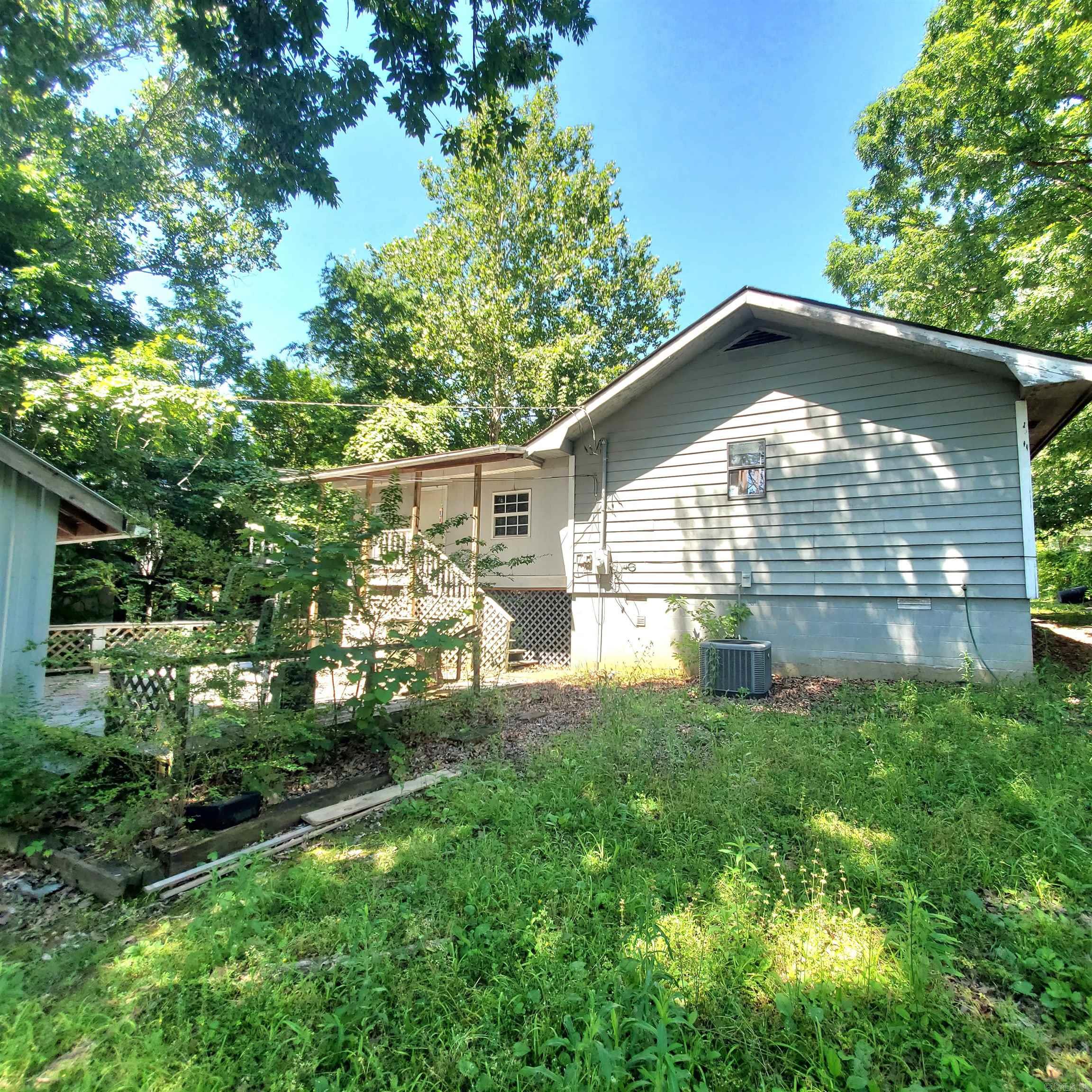 605A  Alamo  Mountain View, AR