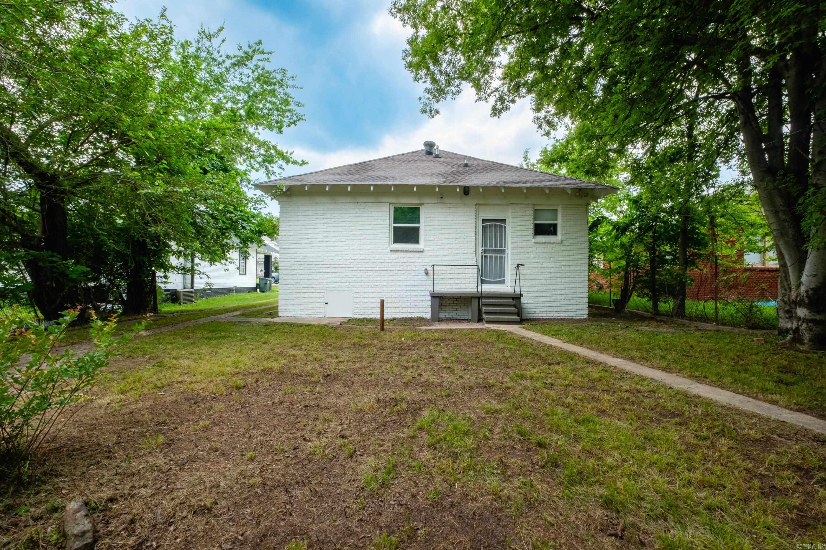 1407 Hanger Street Little Rock, AR 72202