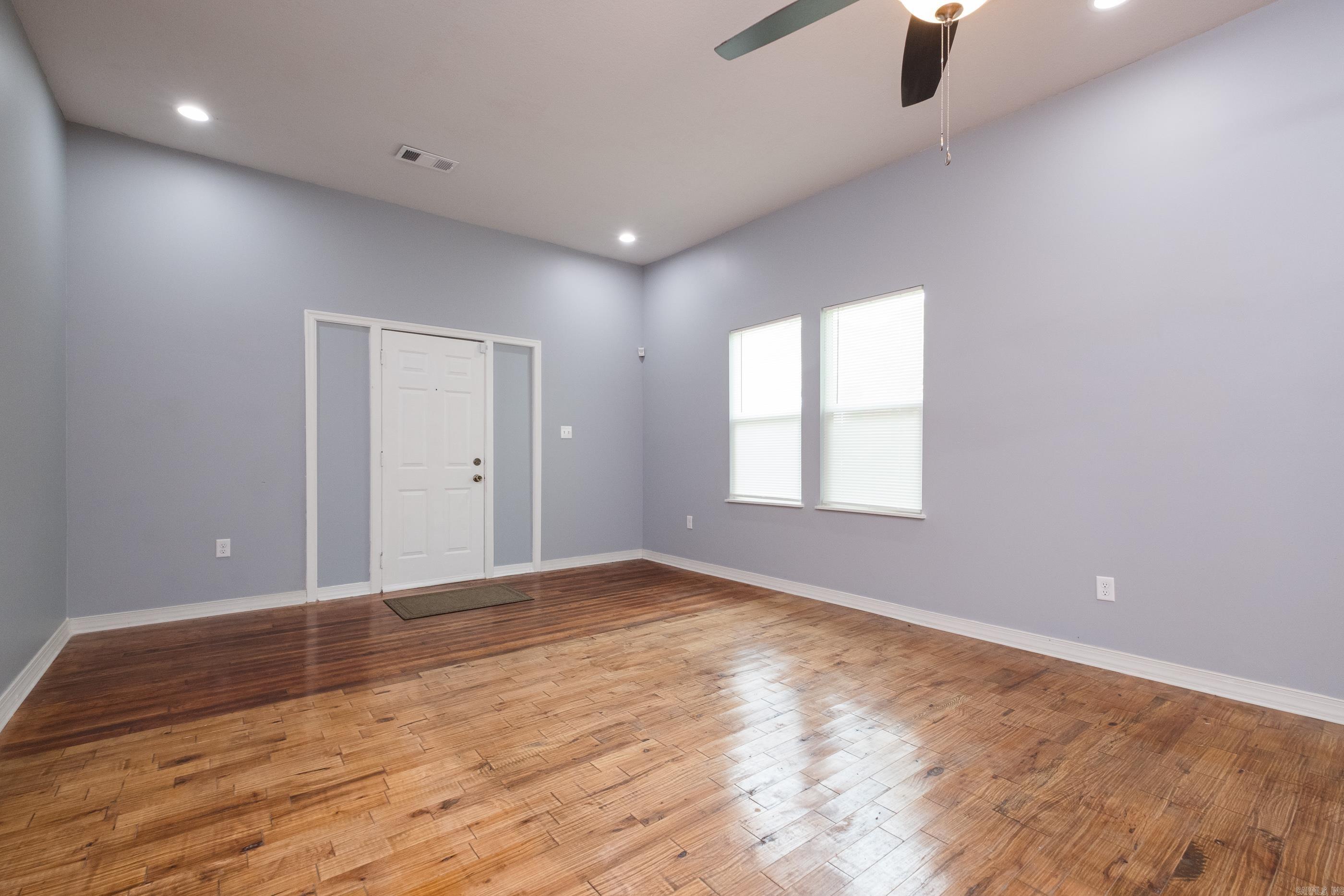 1407 Hanger Street Little Rock, AR 72202