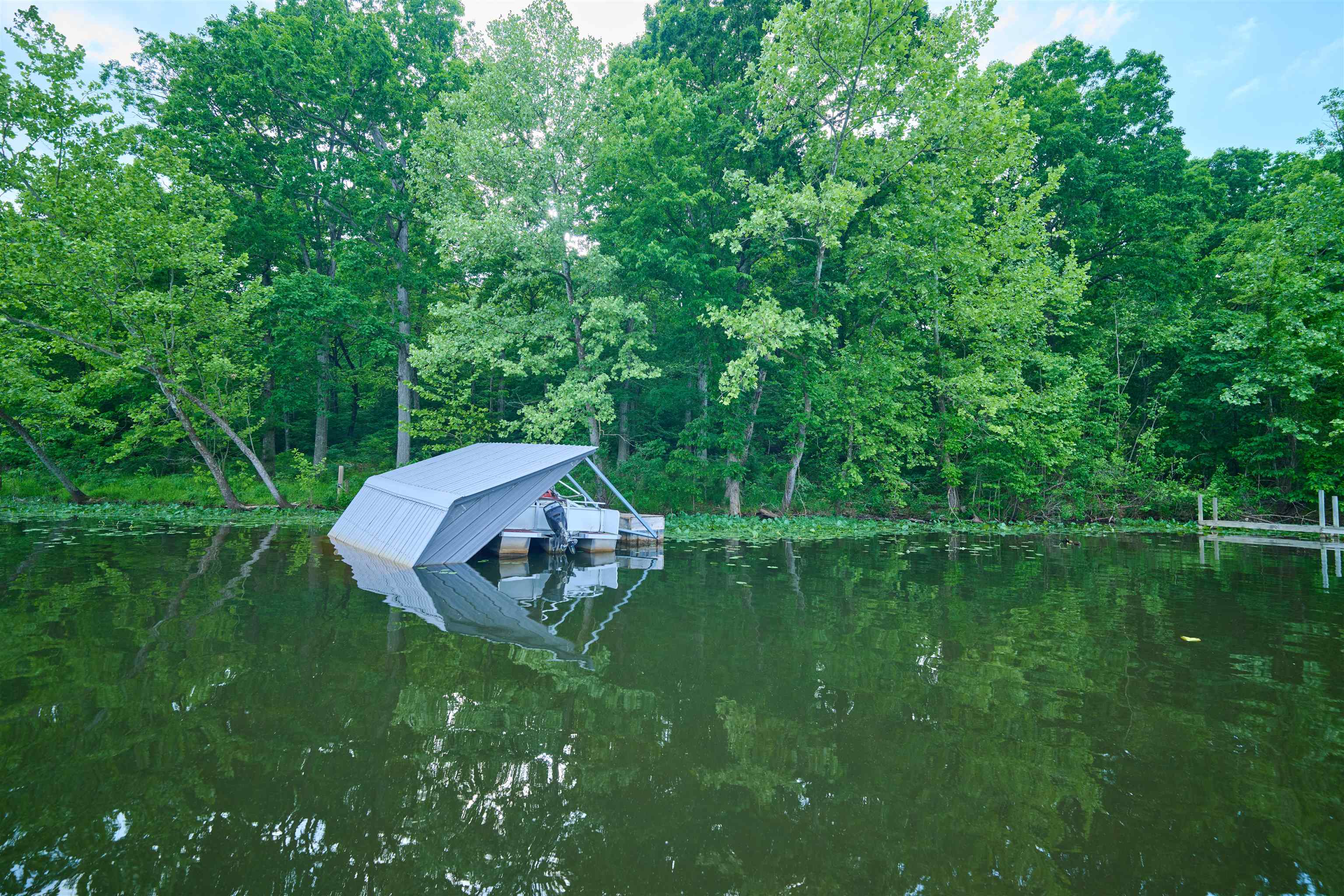 000  Robin Hood Lane  Hardy, AR