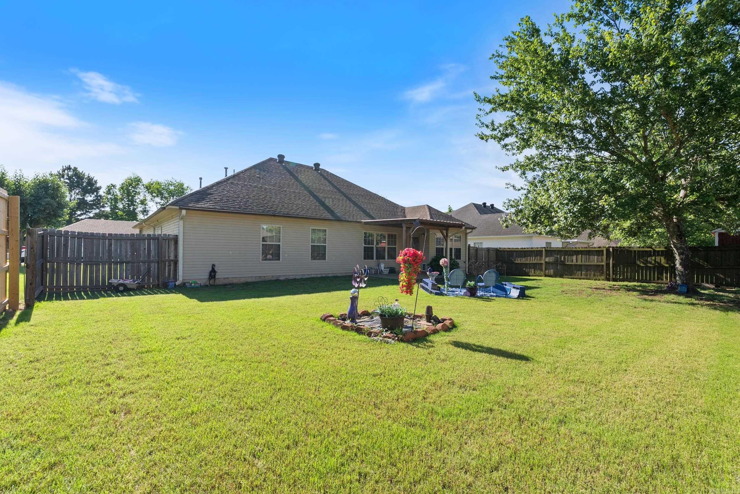3015  Longmeadow Drive  Bryant, AR