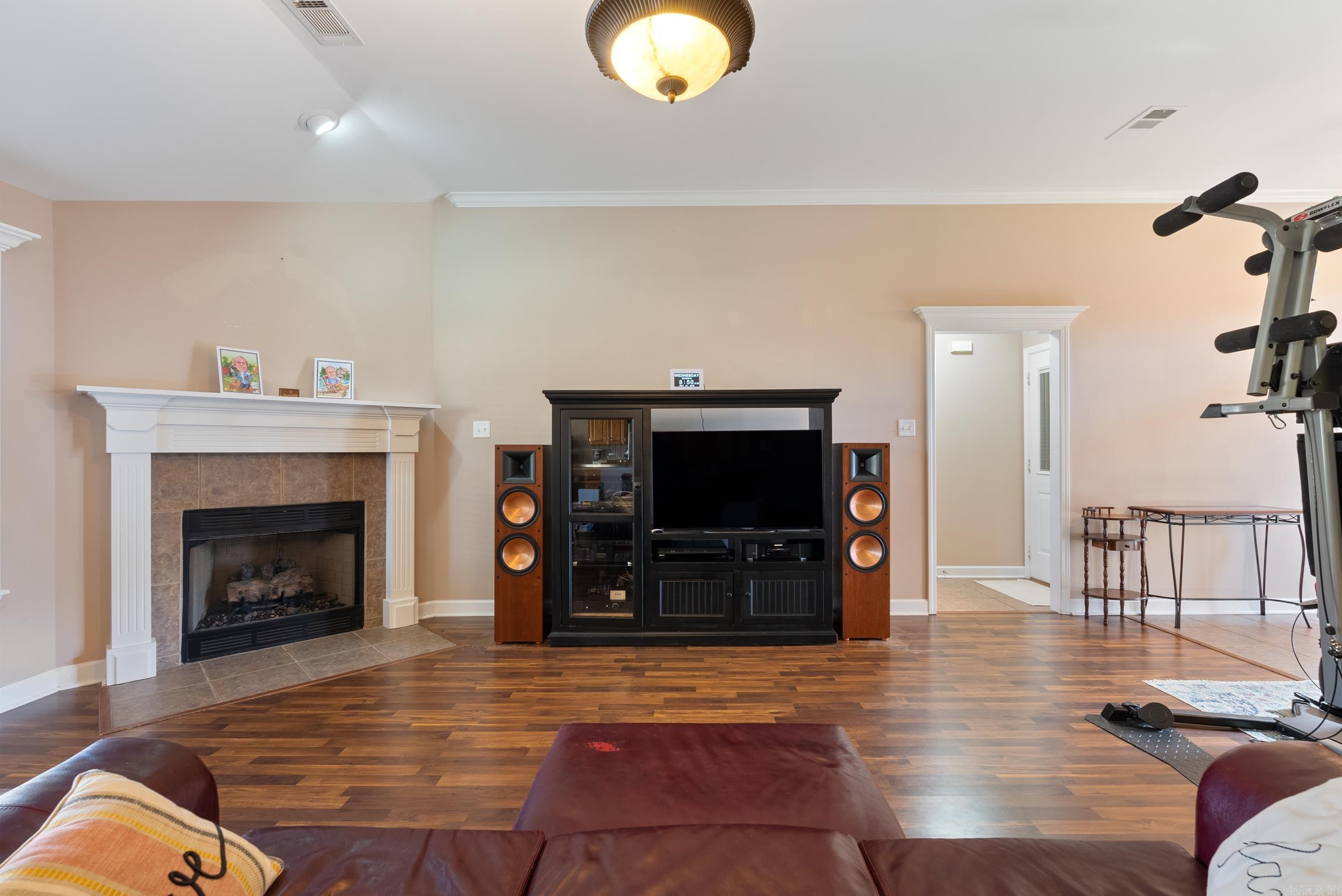 3015  Longmeadow Drive  Bryant, AR