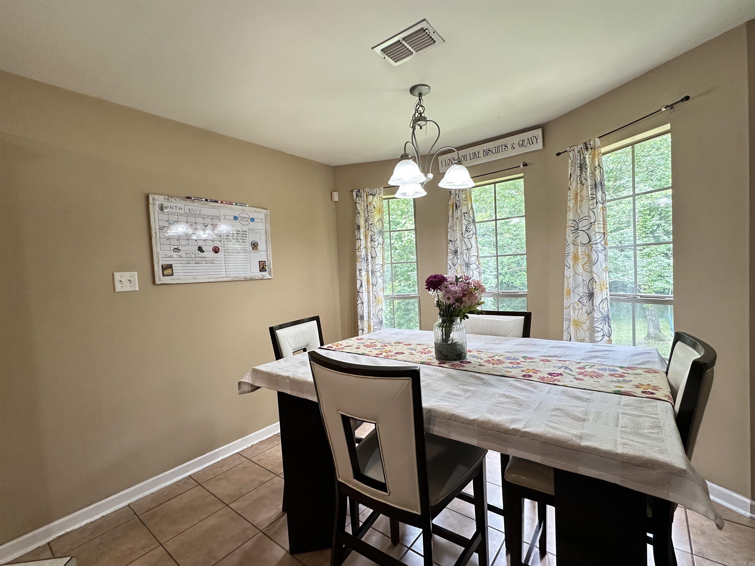 1041  Slatecreek Way  Lonsdale, AR