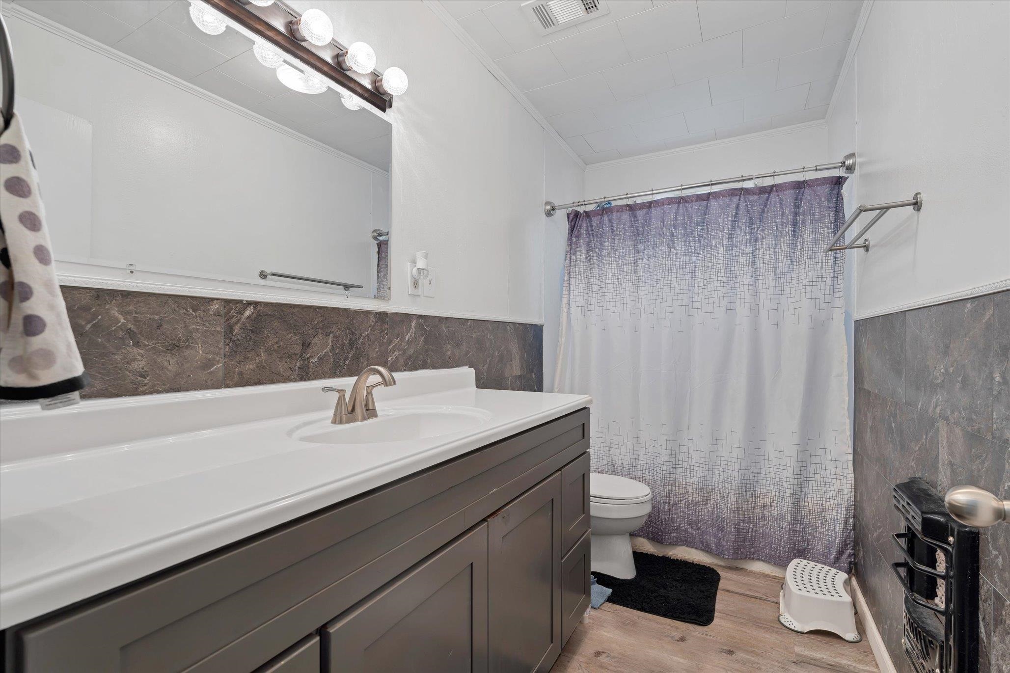 208 S Rockingchair  Paragould, AR