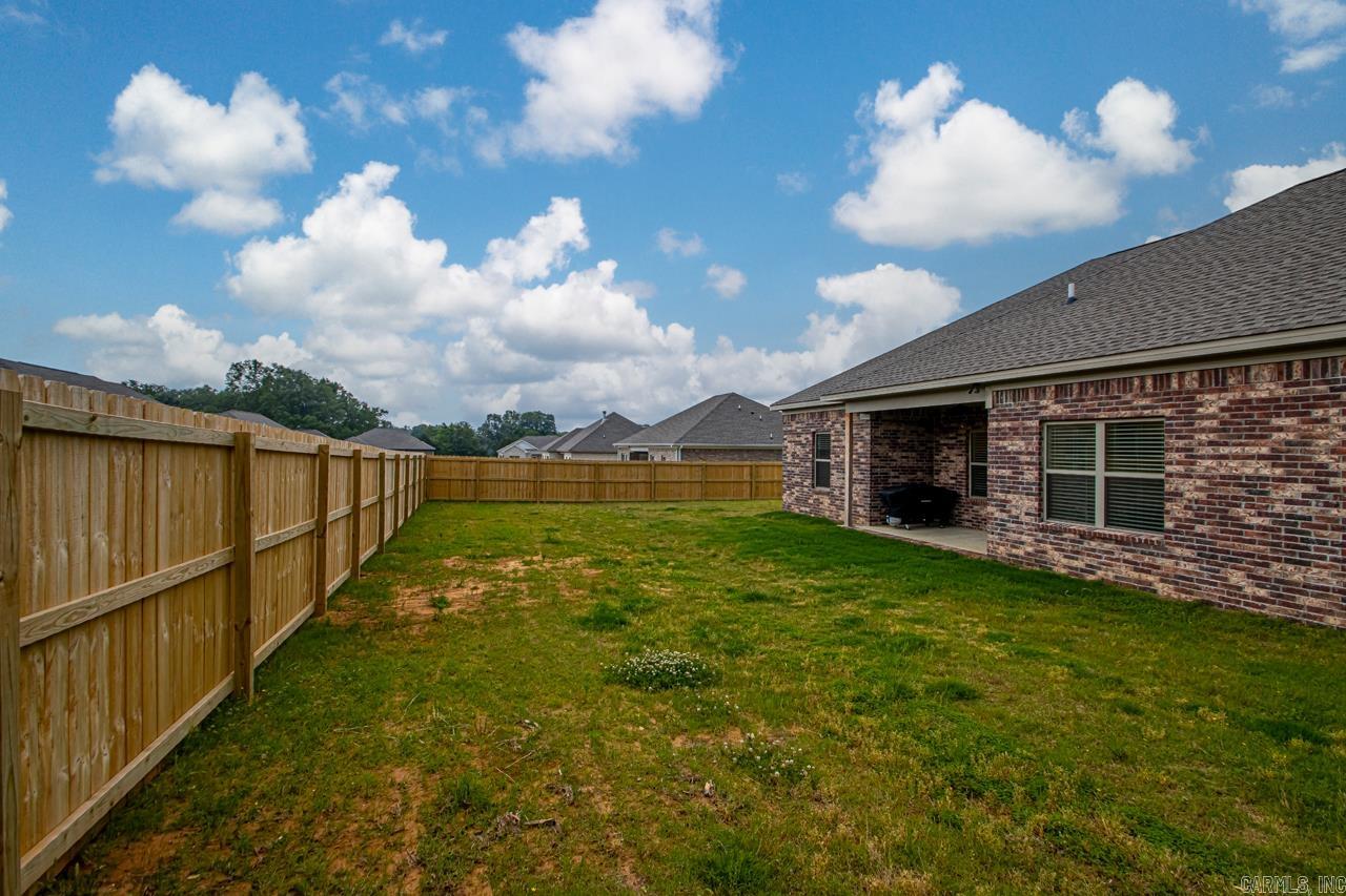 10  Oaks  Greenbrier, AR