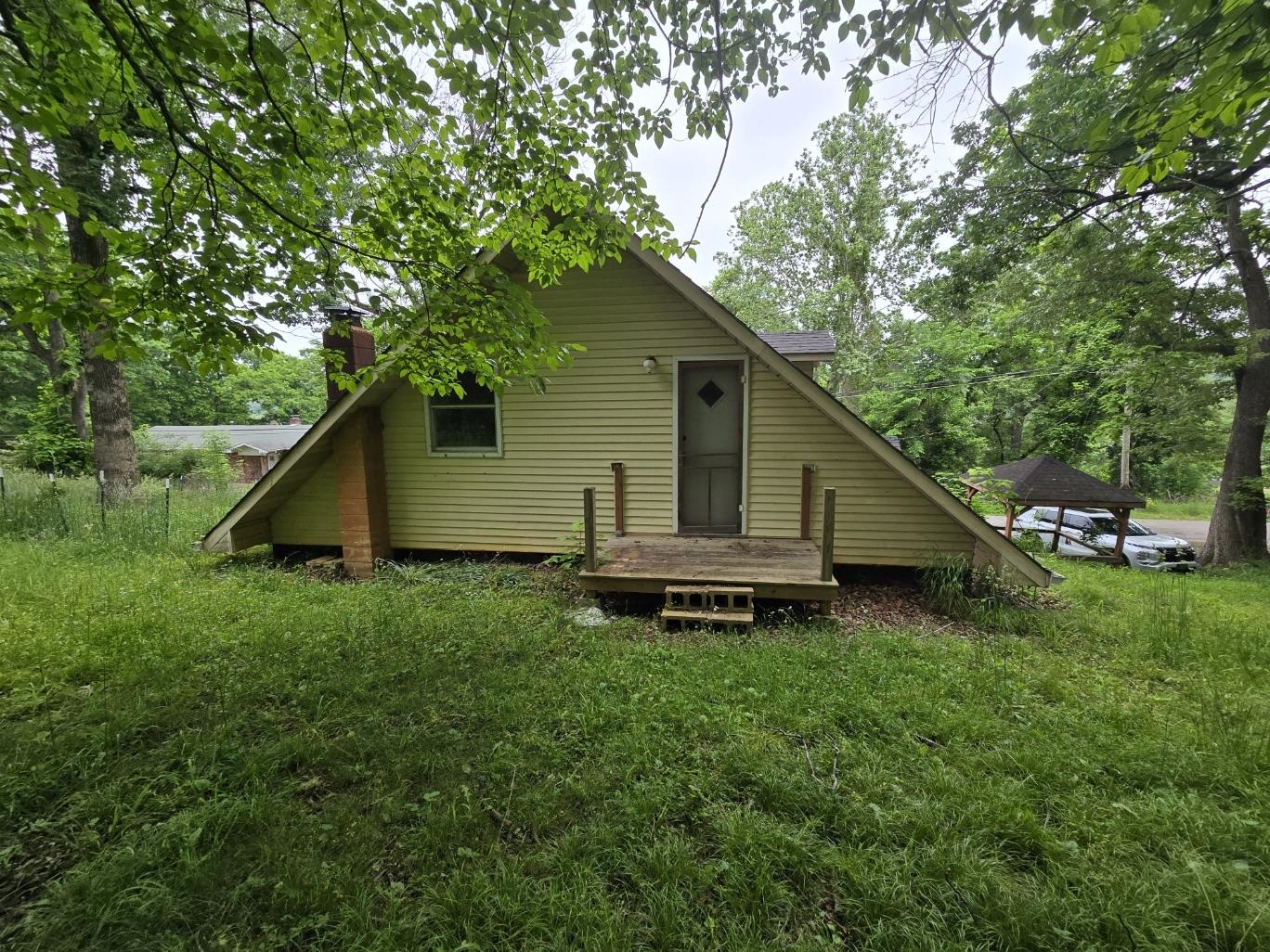 171  Riverbend  Mammoth Spring, AR
