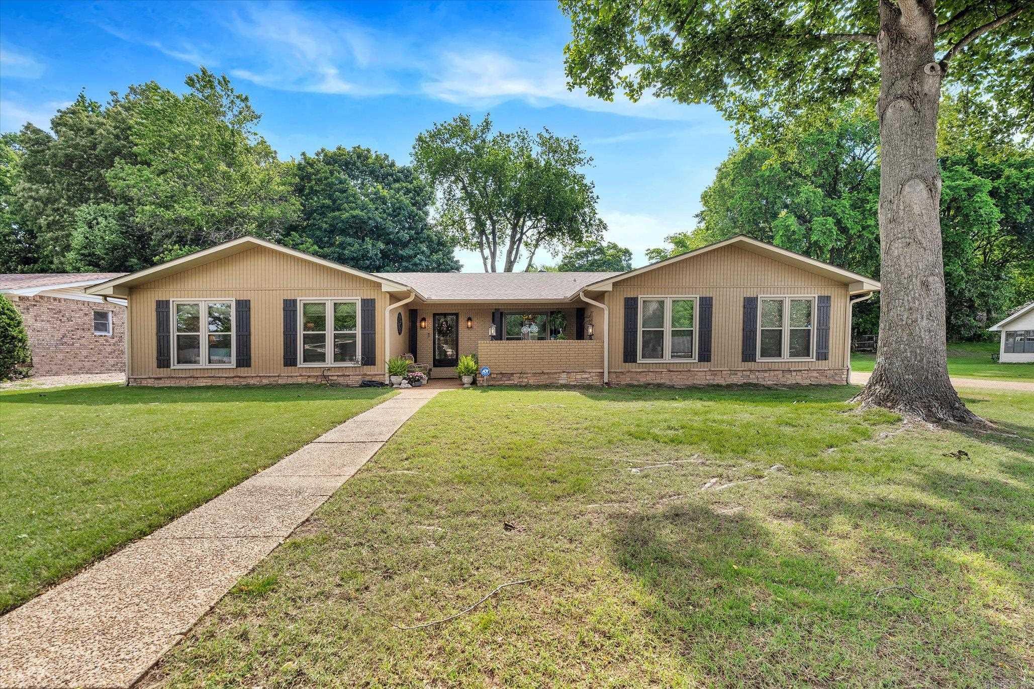 2806 Martinbrook Drive