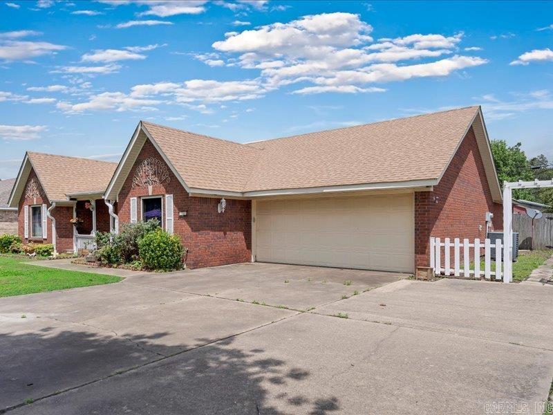 110  Flossie  Trumann, AR