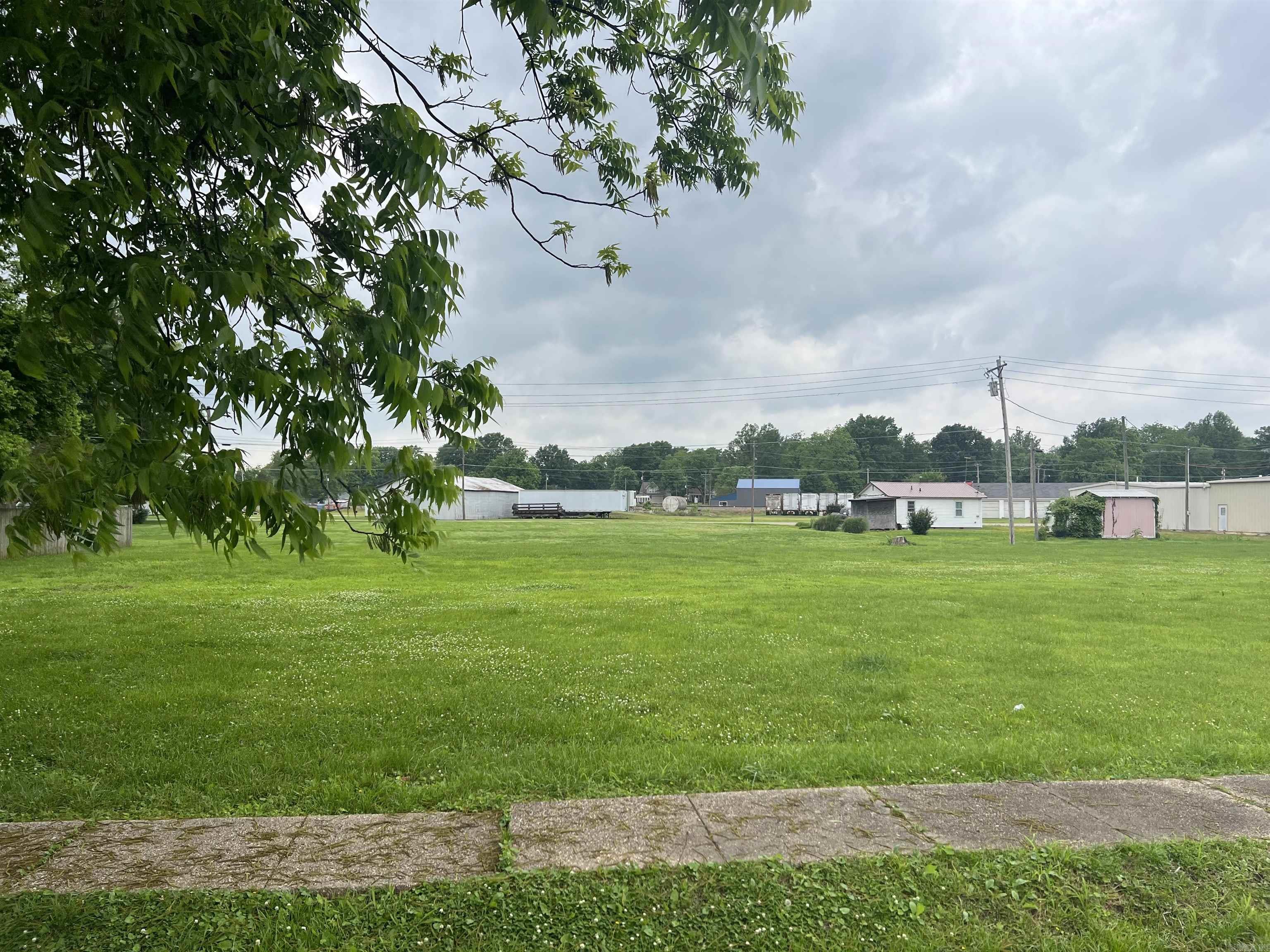   North Taylor St  Piggott, AR