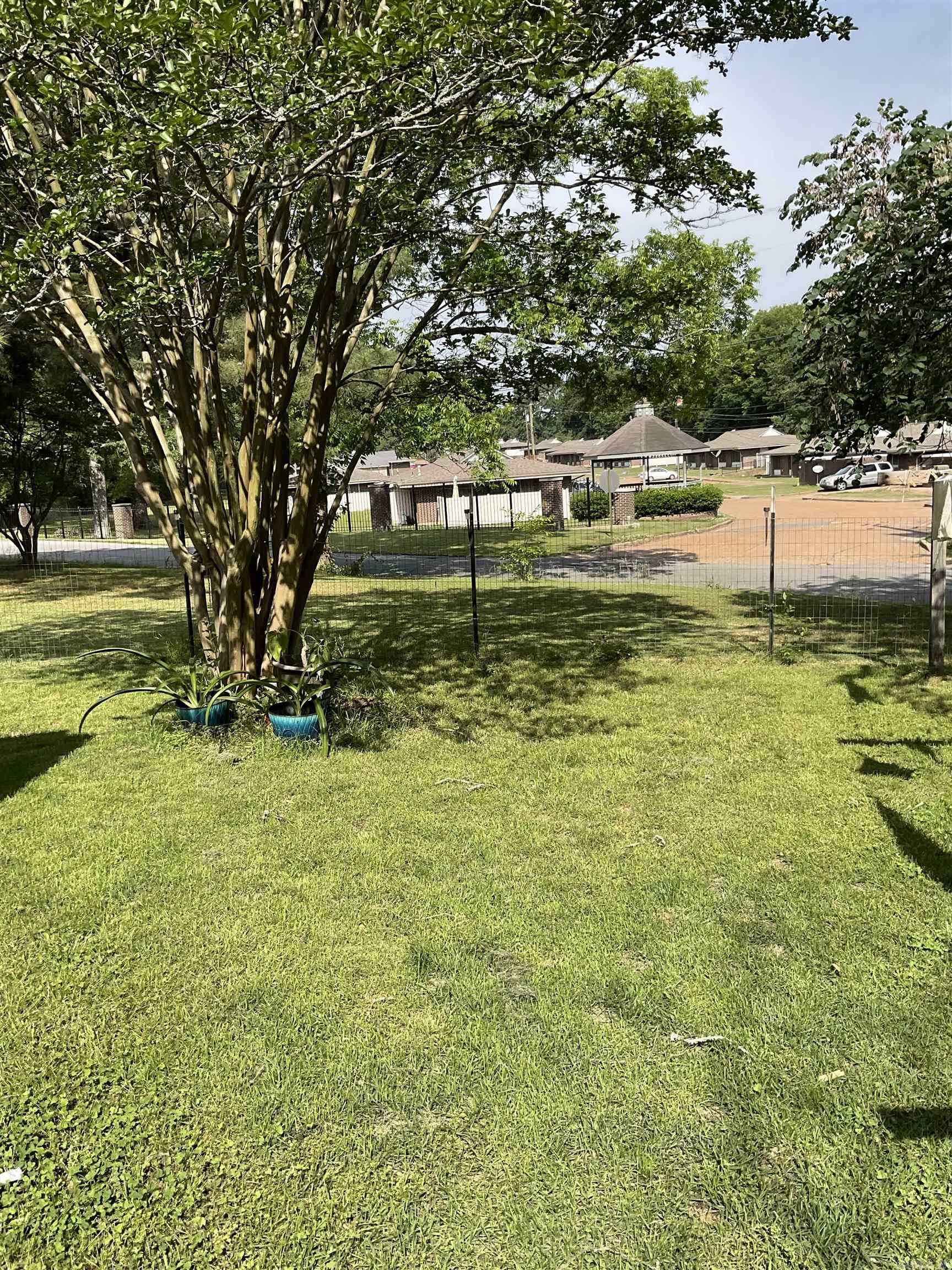 810  Wall Street  Morrilton, AR